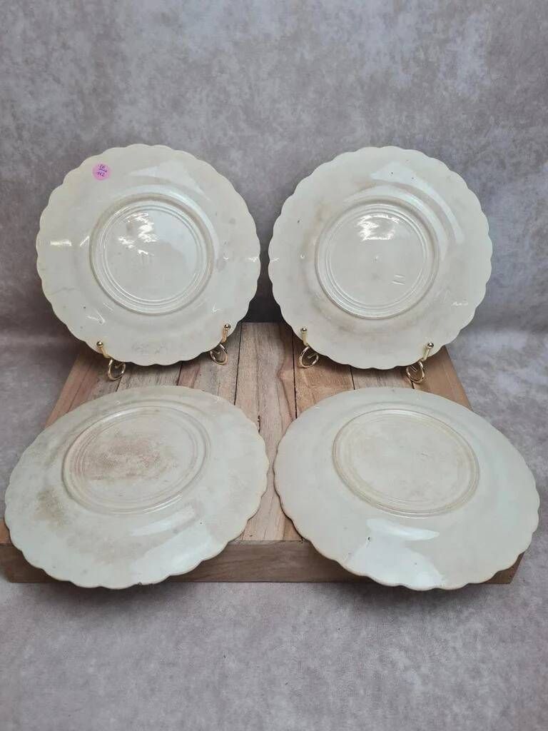 Set of 4 antique dessert plates in ironstone, with blue and green floral decoration.