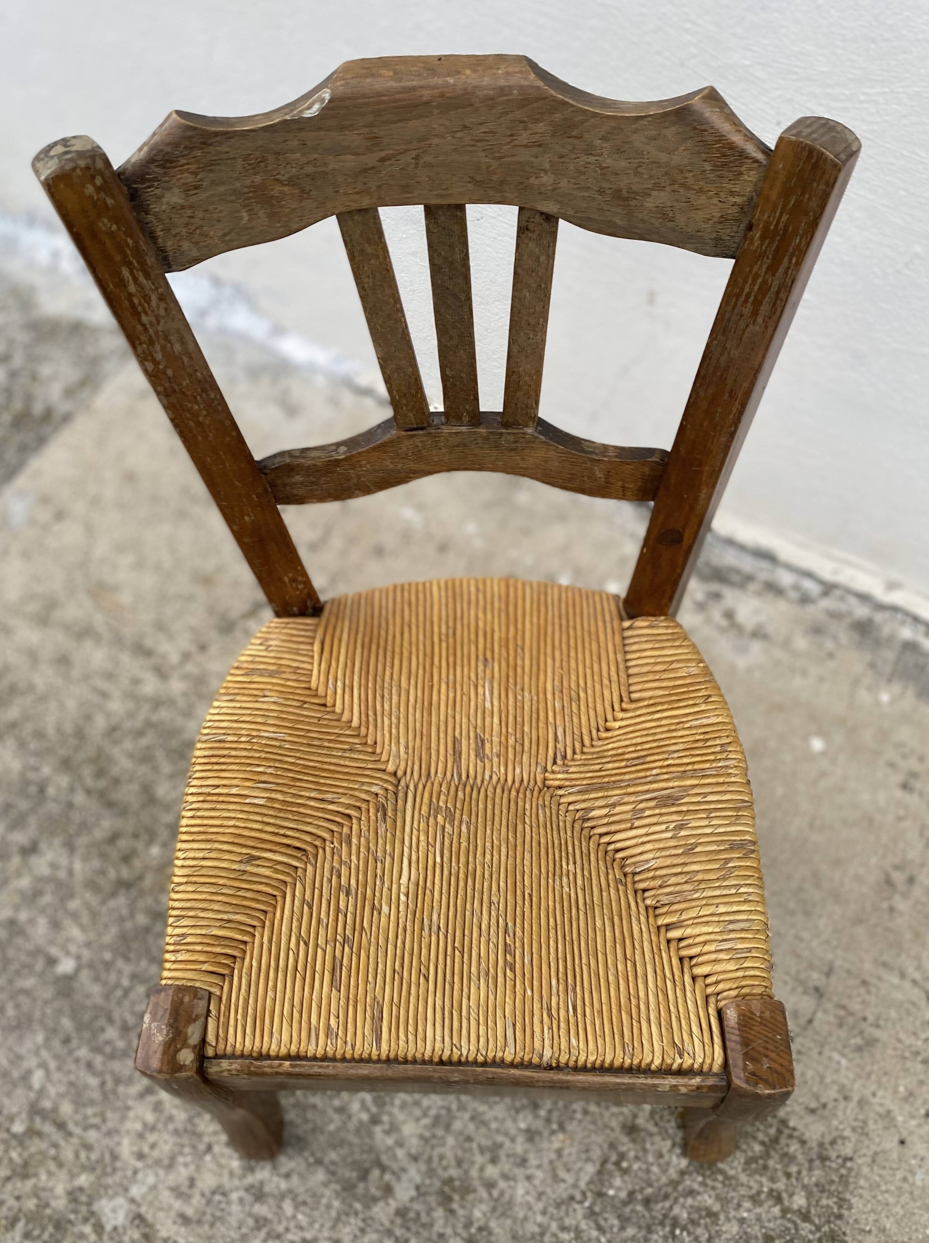 Children's straw chair