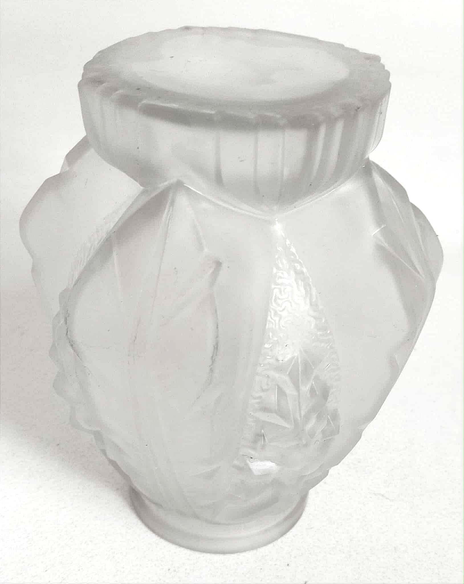 Art vase signed Muller, Height 20 cm