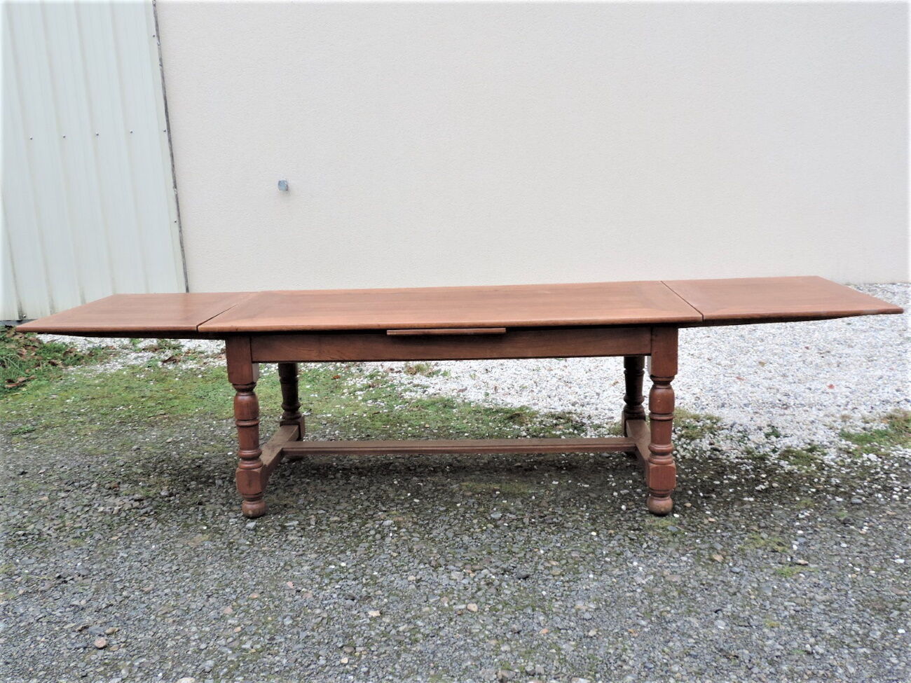 Oak farmhouse table with double-trays, from the 70s