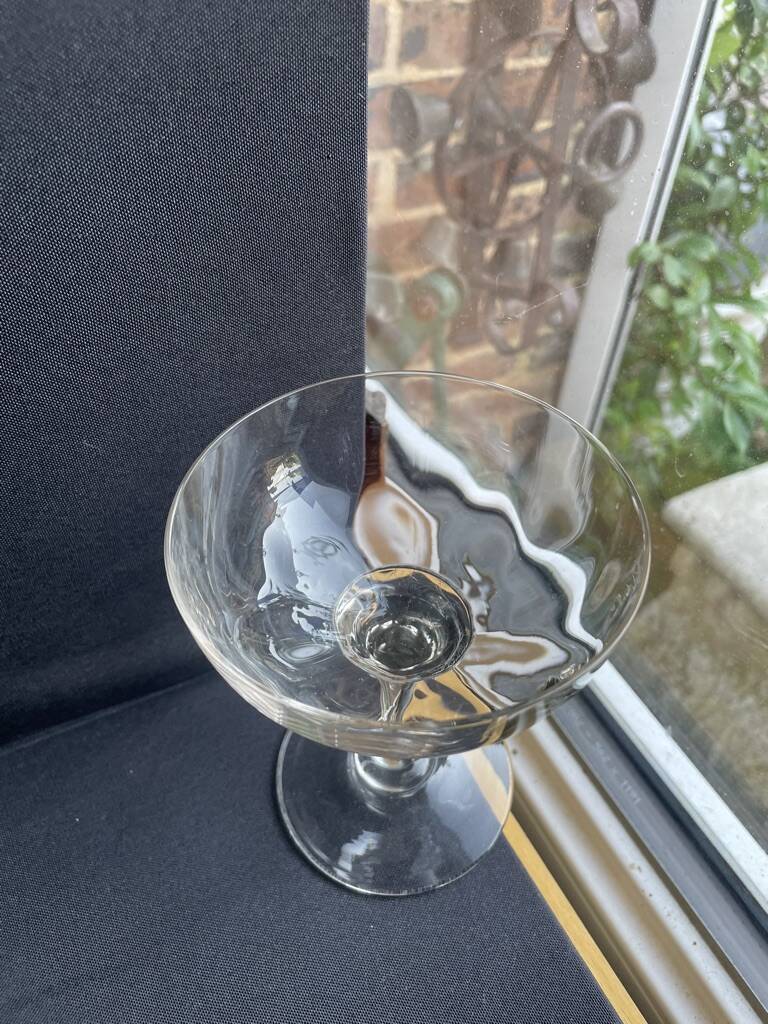 6 old champagne glasses – Blown glass
