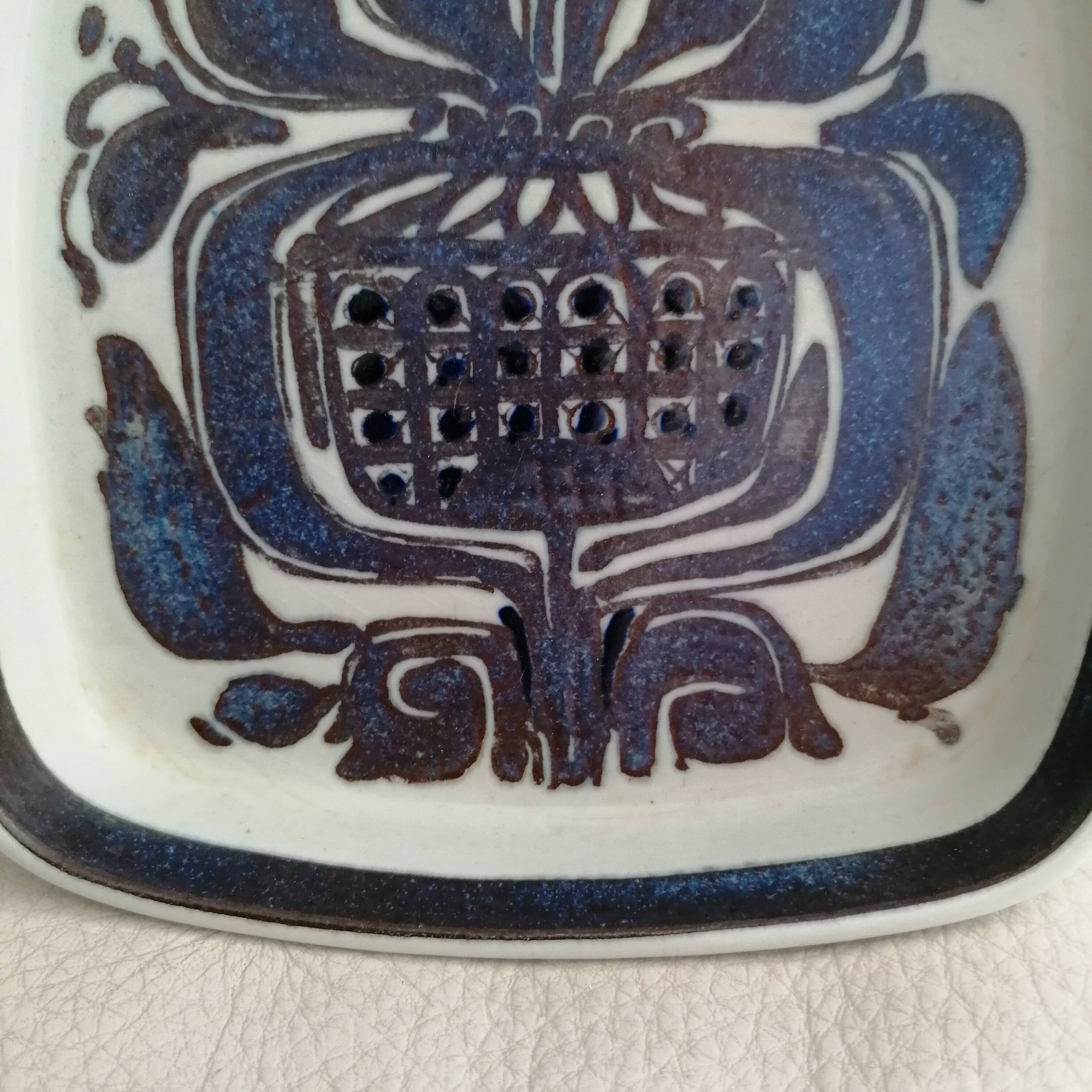 Earthenware trinket dish from the Ternera series by Kari Christensen for Royal Copenhagen