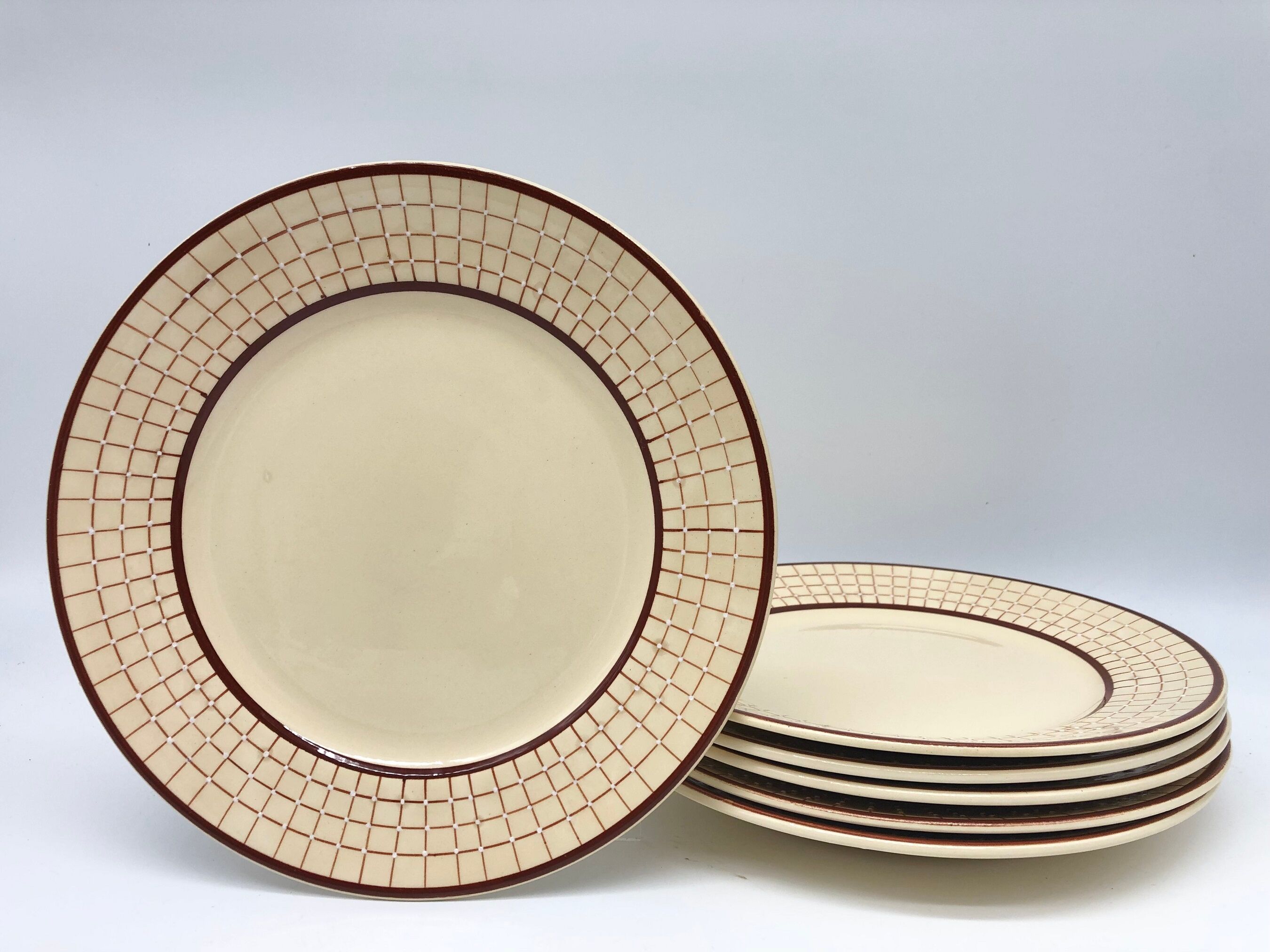 6 assiettes plates faïencerie « longchamp – France », modèle colmar