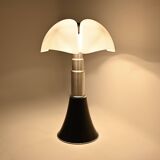 Lampe Pipistrello noire de Gae Aulenti pour Martinelli Luce, années 1960
