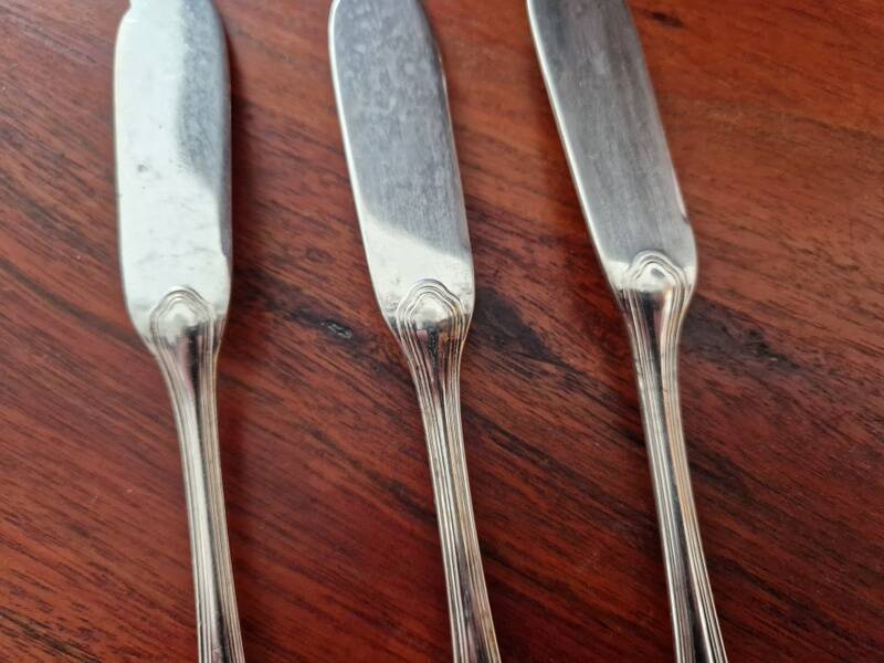Christofle - Set of 3 fish knives, Spatours model, in silver-plated metal