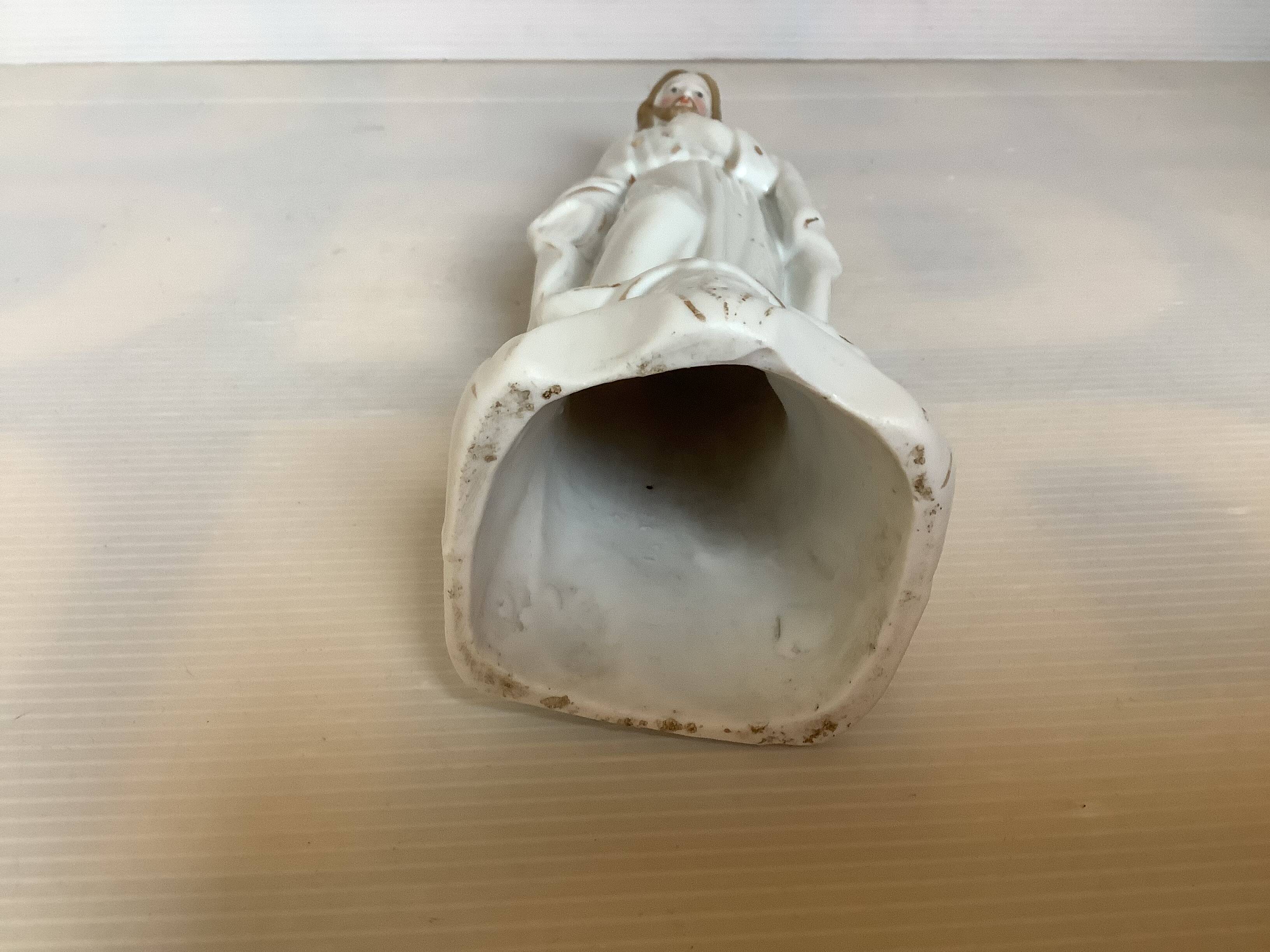 Ancient religious statuette