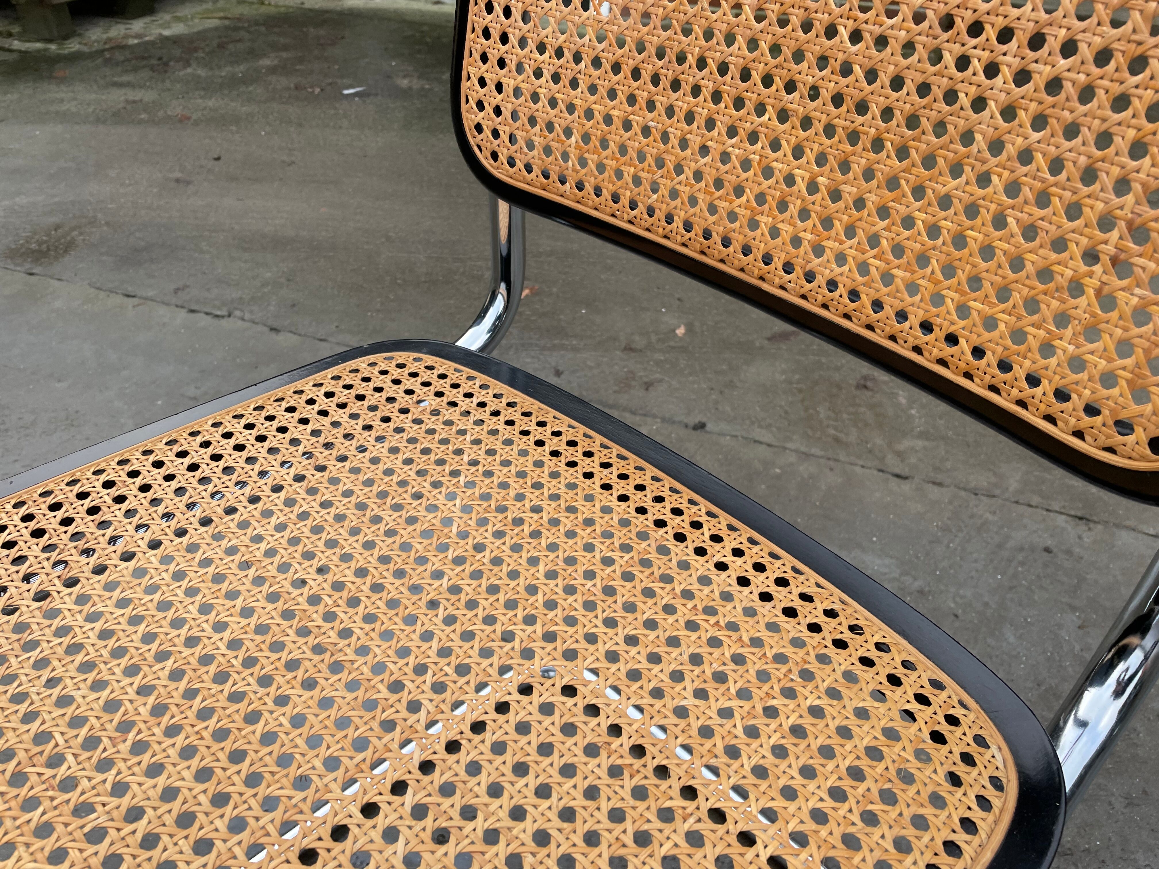 Cesca design chair b32 model in black and chrome