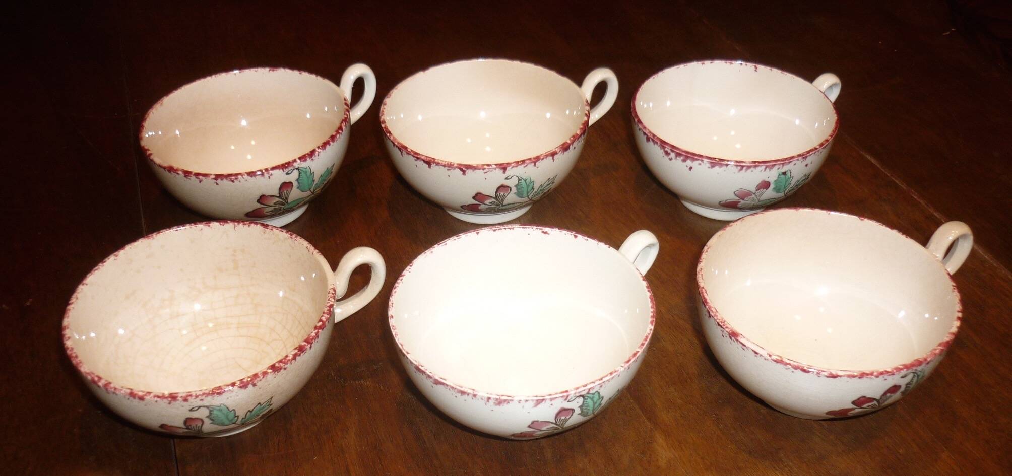6 beige and red St Amand coffee cups