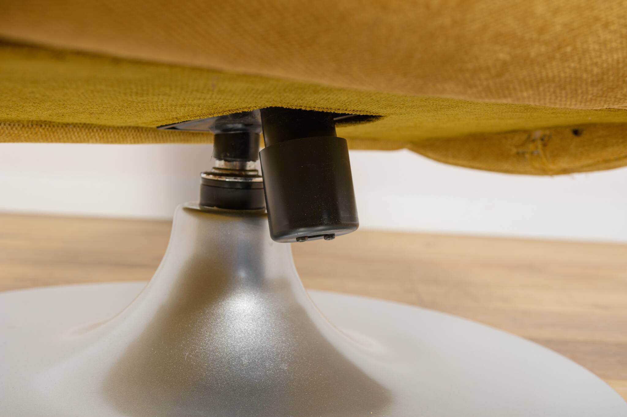 Mid-century swivel armchair, Denmark, 1960s,