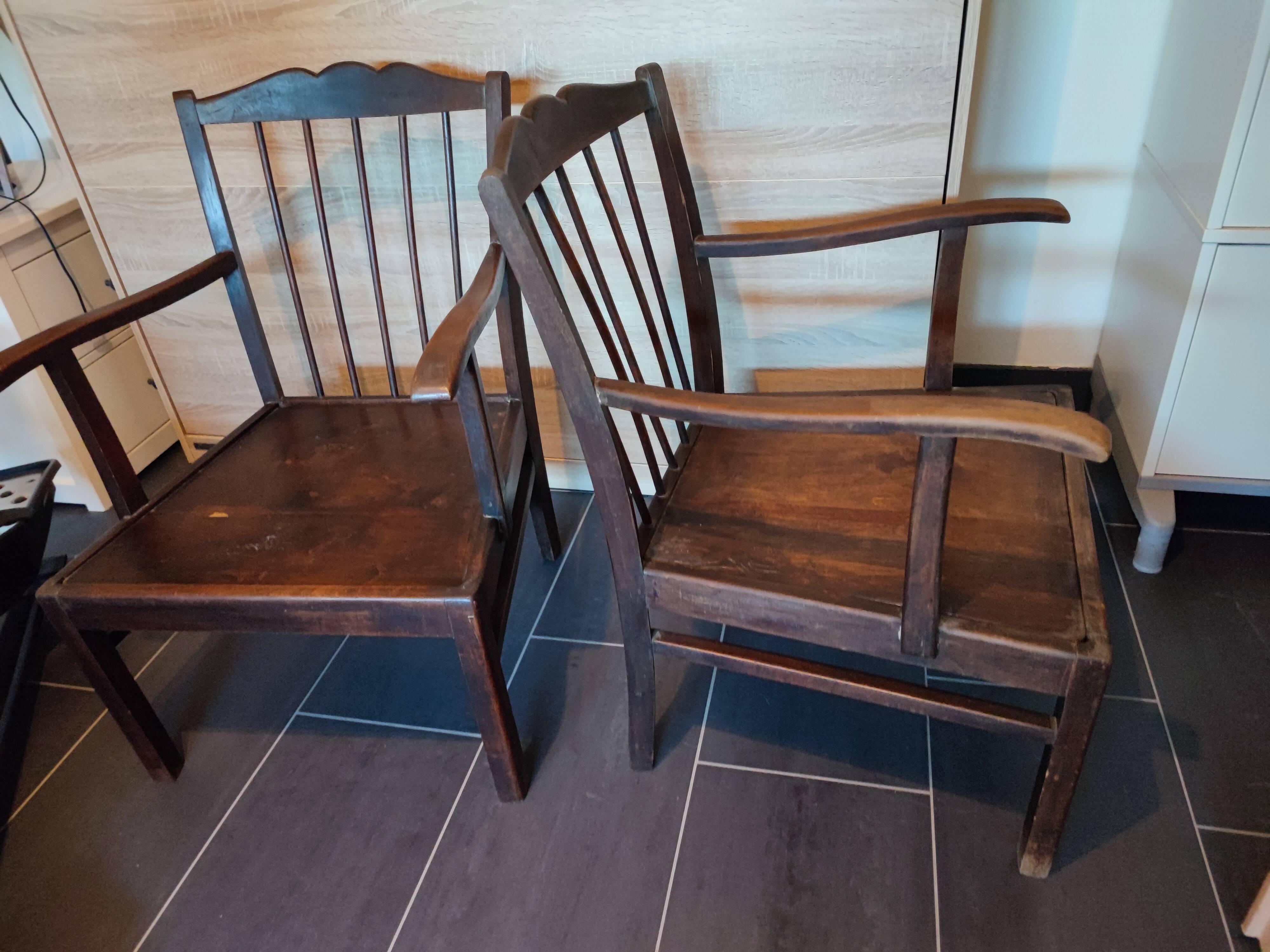 Pair of antique "Fan" armchairs in wood – late 19th / early 20th century