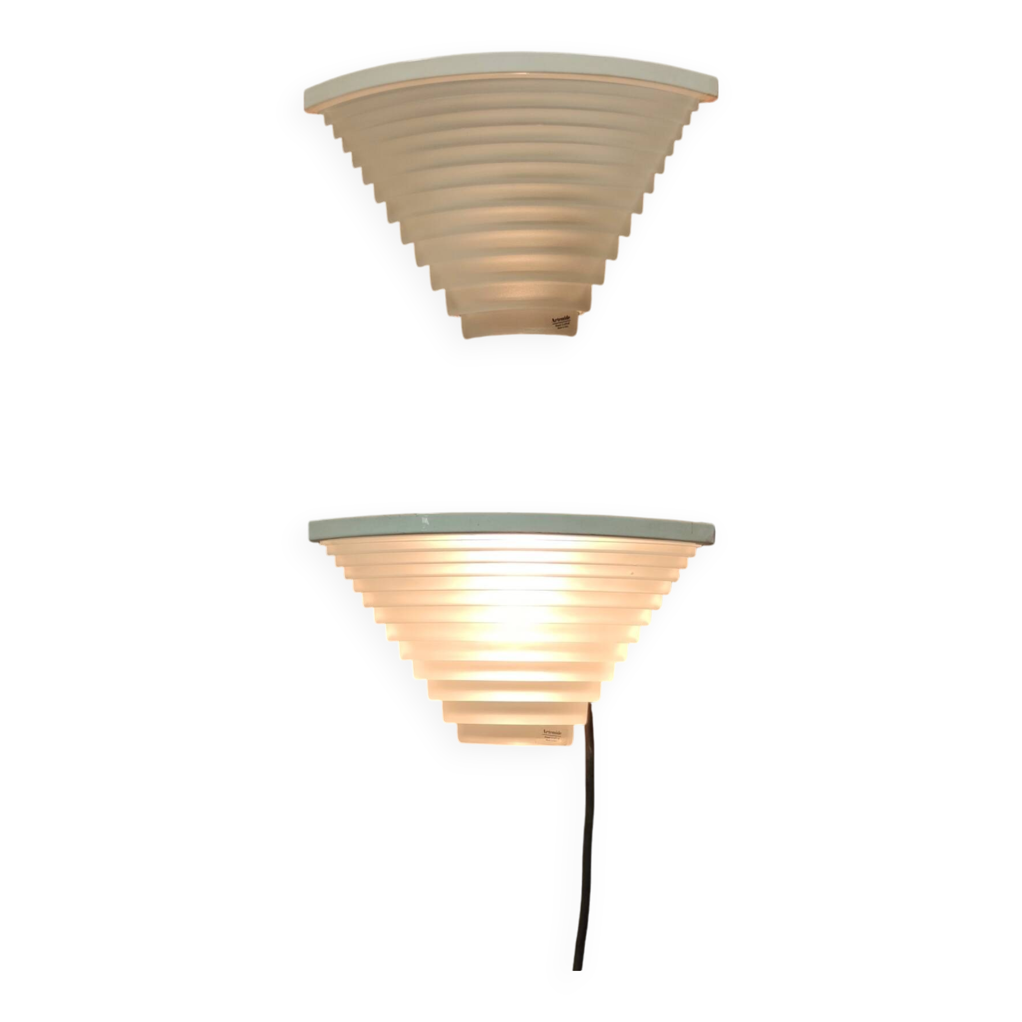 Pair of Postmodern Egisto Corner Sconces by Angelo Mangiarotti for Artemide