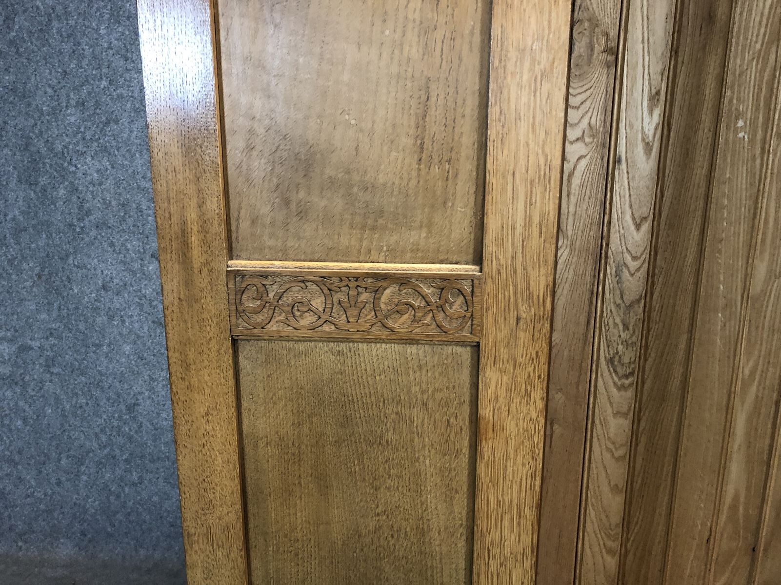 Blond oak closet - early 20th