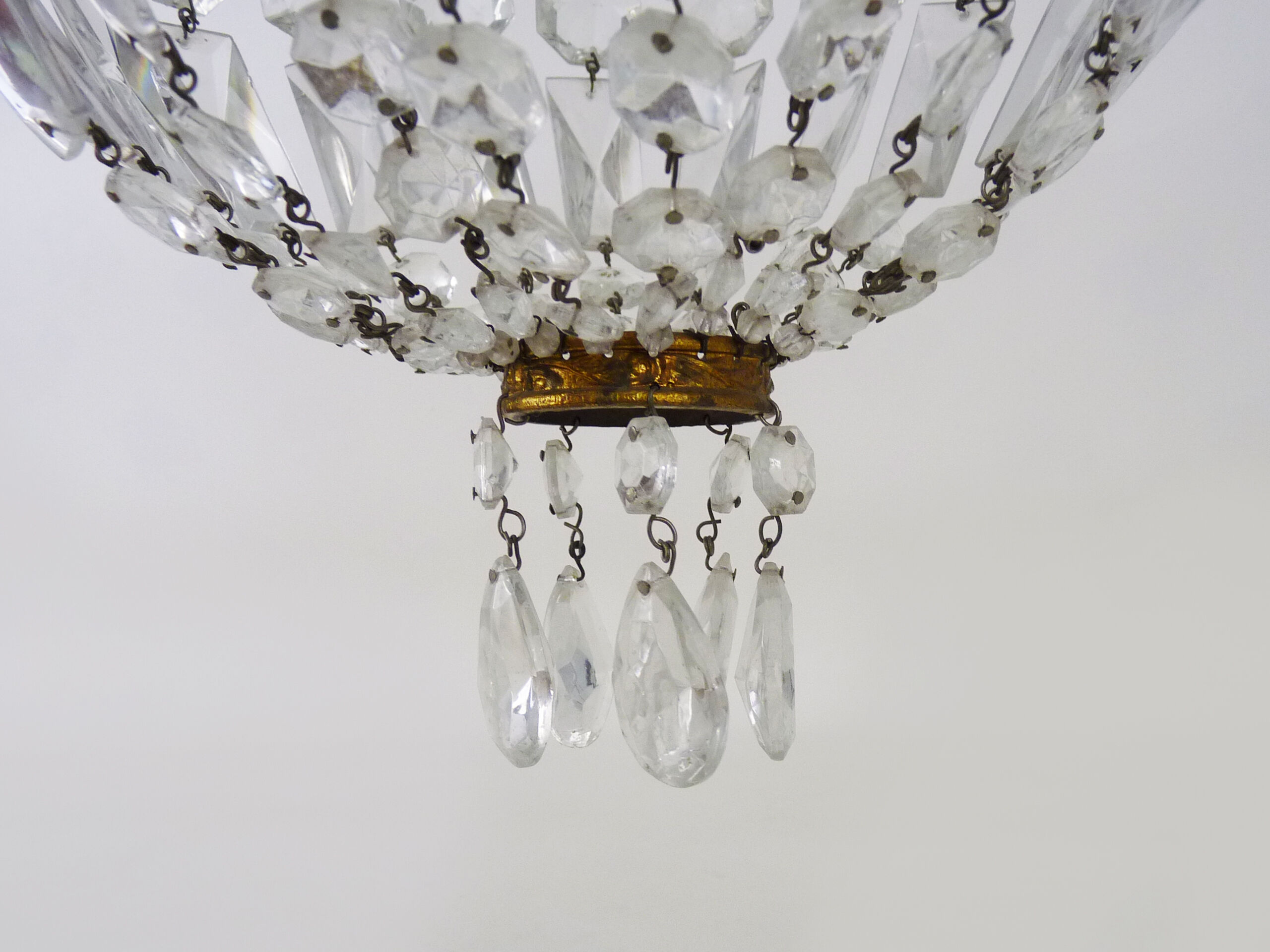 Former Italian hot air balloon chandelier, glass grapevines. Chandelier grapevines. Year 60