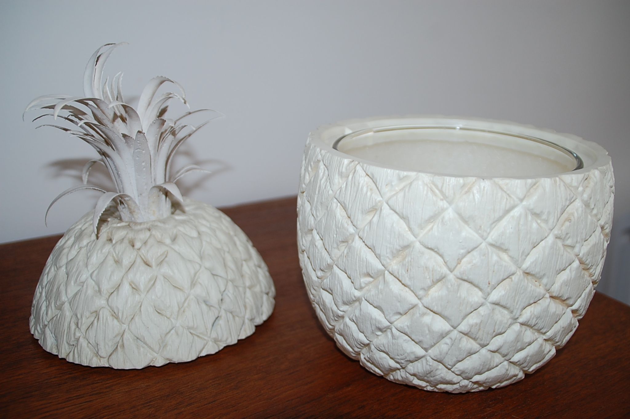 Pineapple ice cube bucket by scarlatella from the 60s