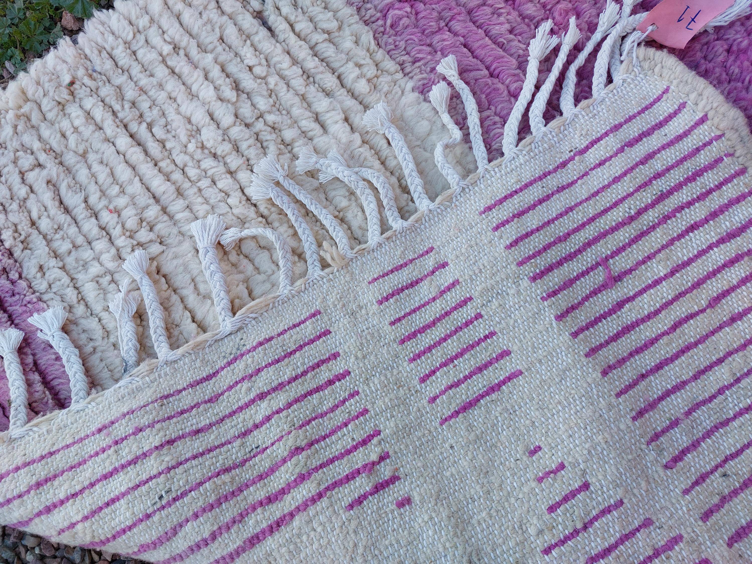 Natural handmade Berber rug 3x2 m