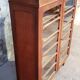 Meuble-vitrine sur pied vintage