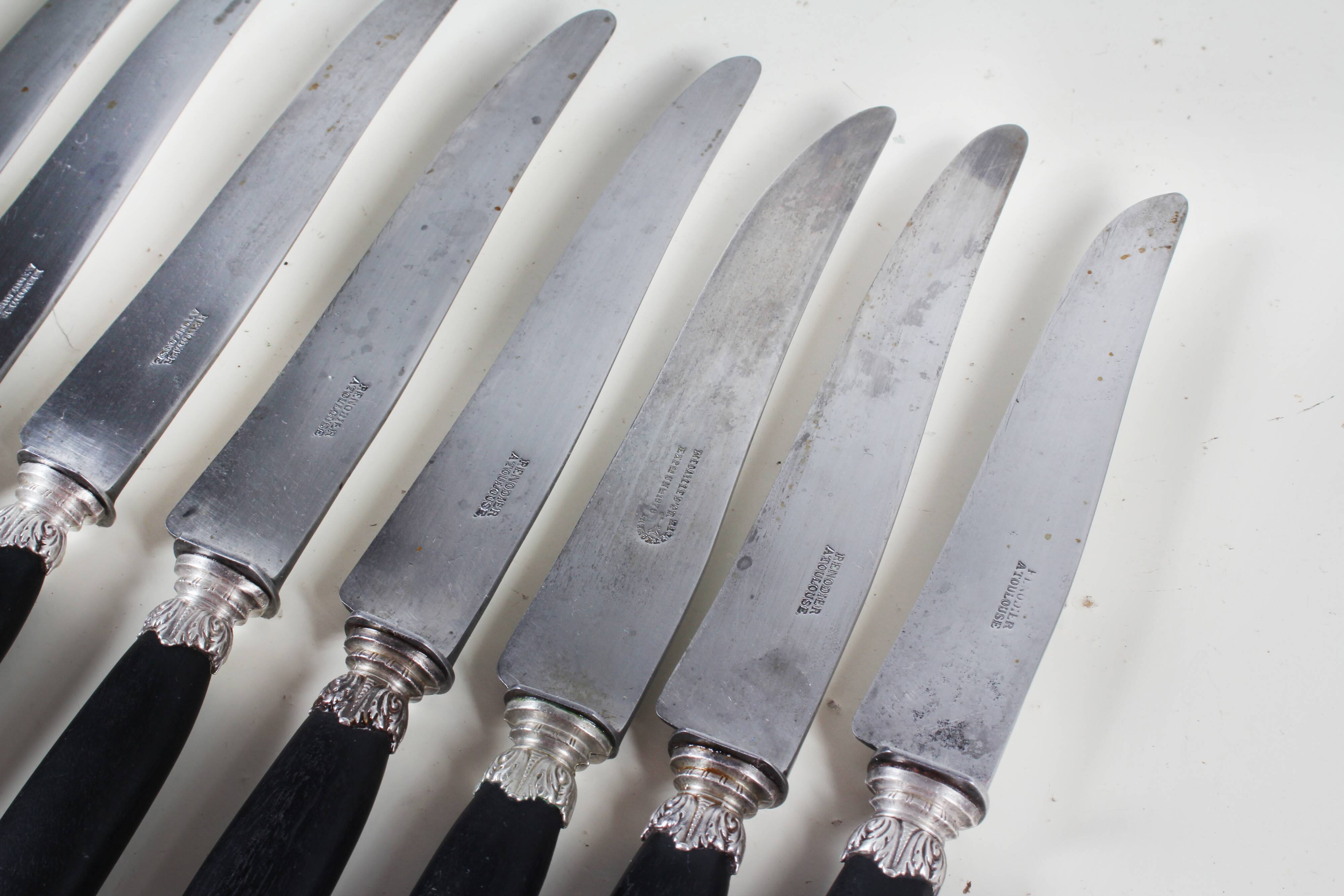 12 antique knives, ebony handle, carbon blade