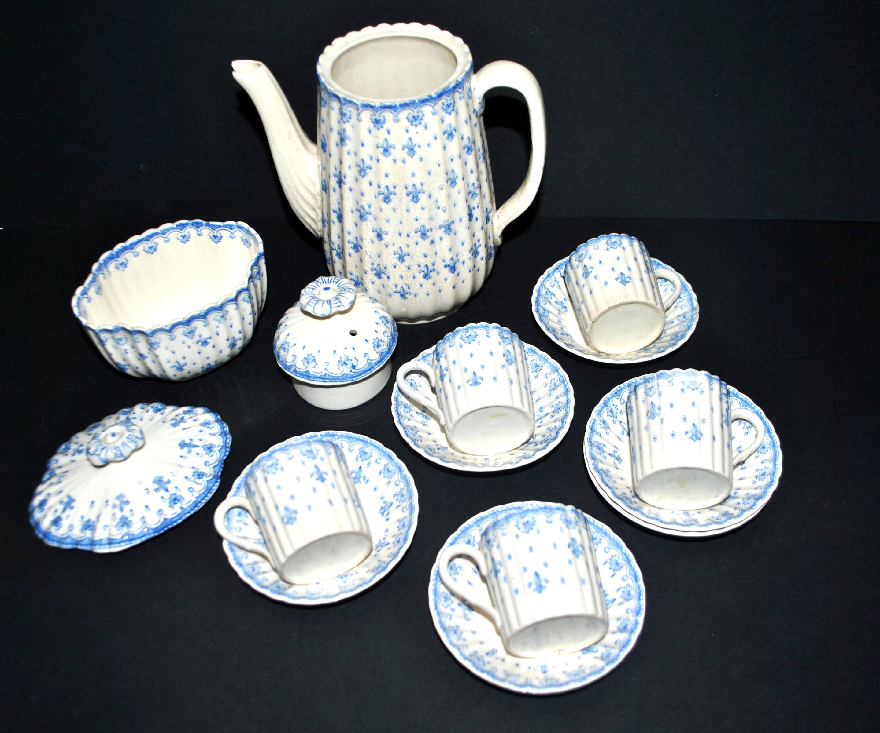 Antique Copeland English earthenware Fleur-de-lis coffee service, 19th century