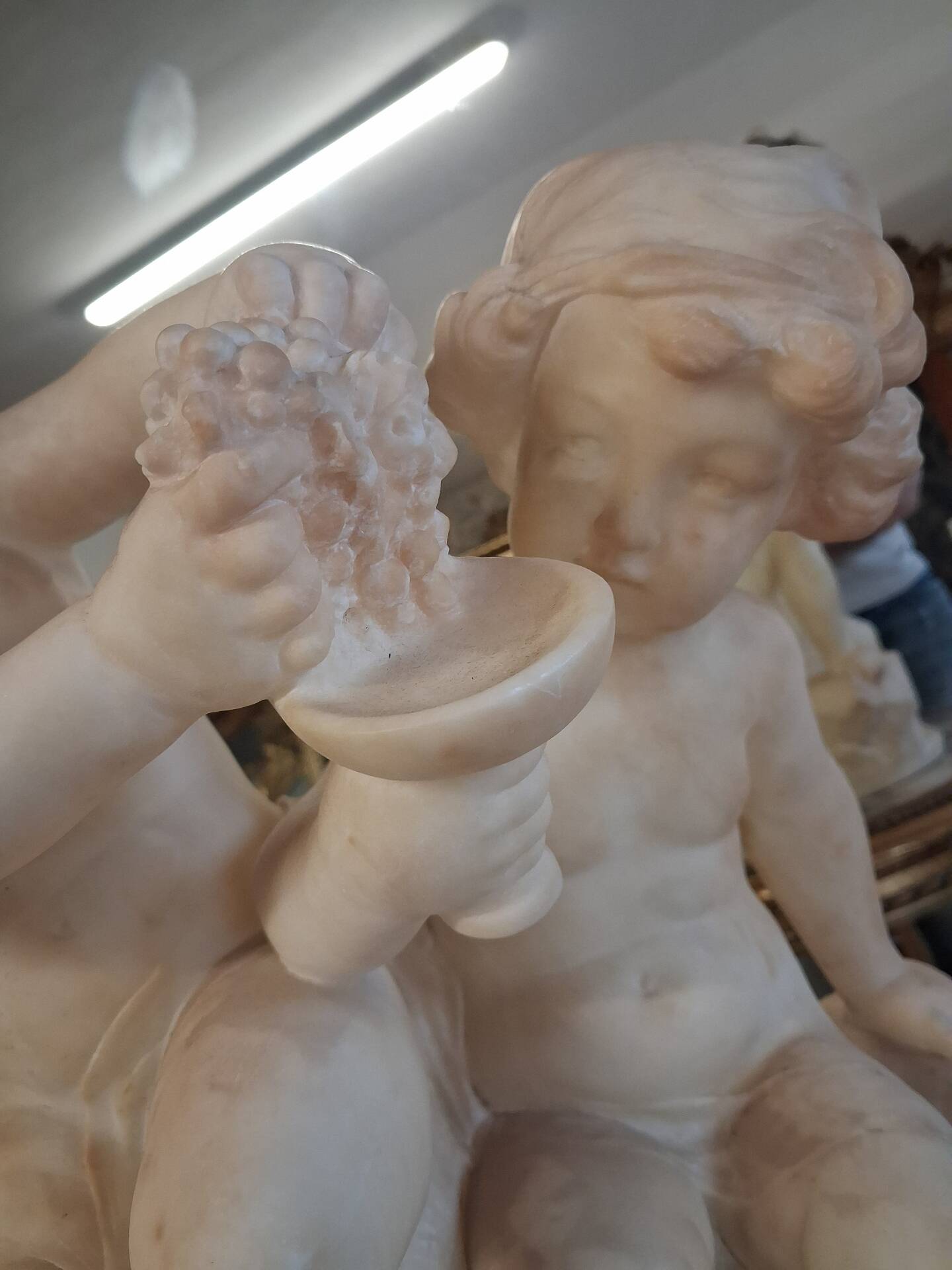 Alabaster sculpture by Pugi.Guglielmo