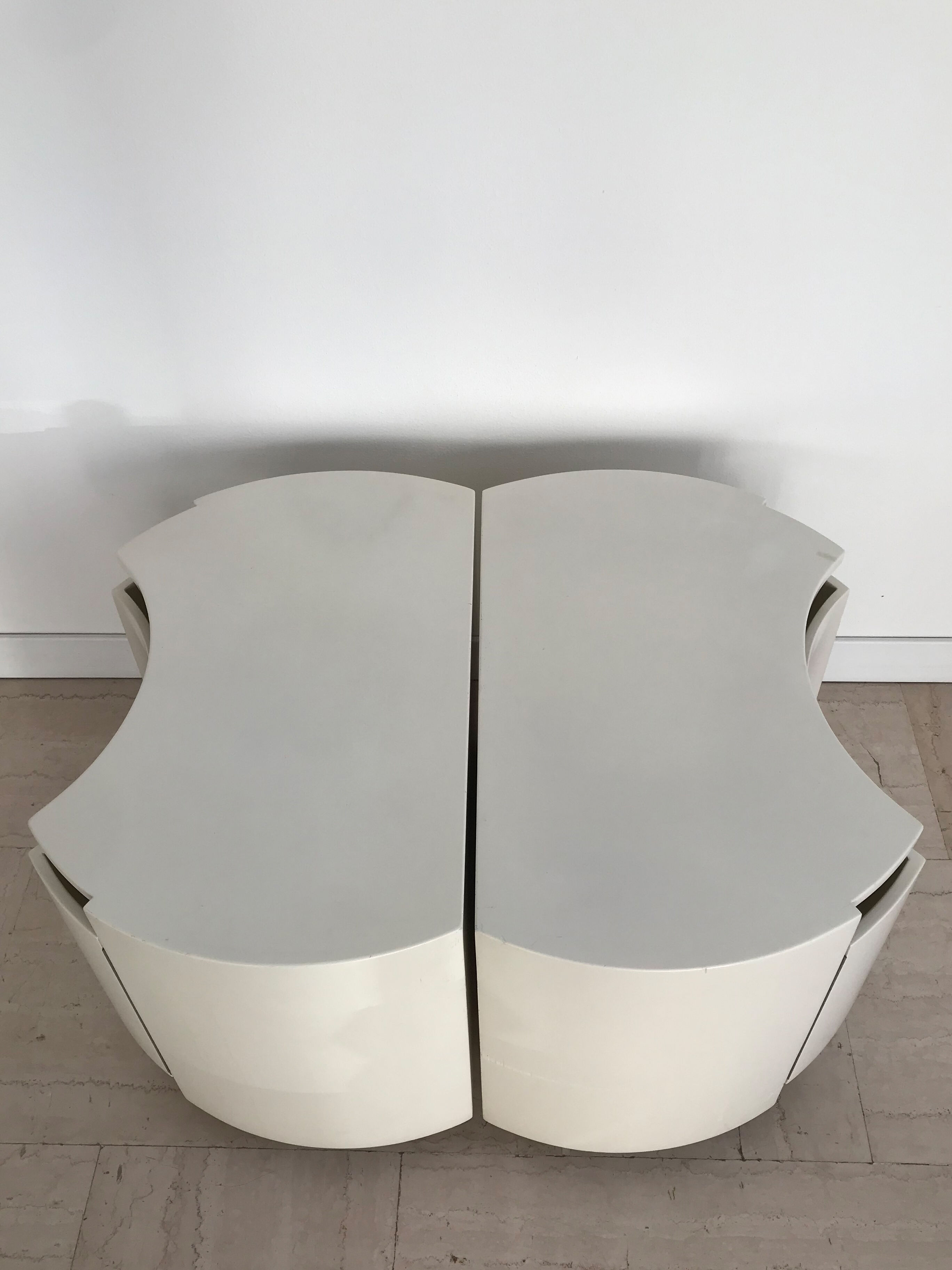 Simon Gavina Italian white lacquered wood  nigthstands, 1970s