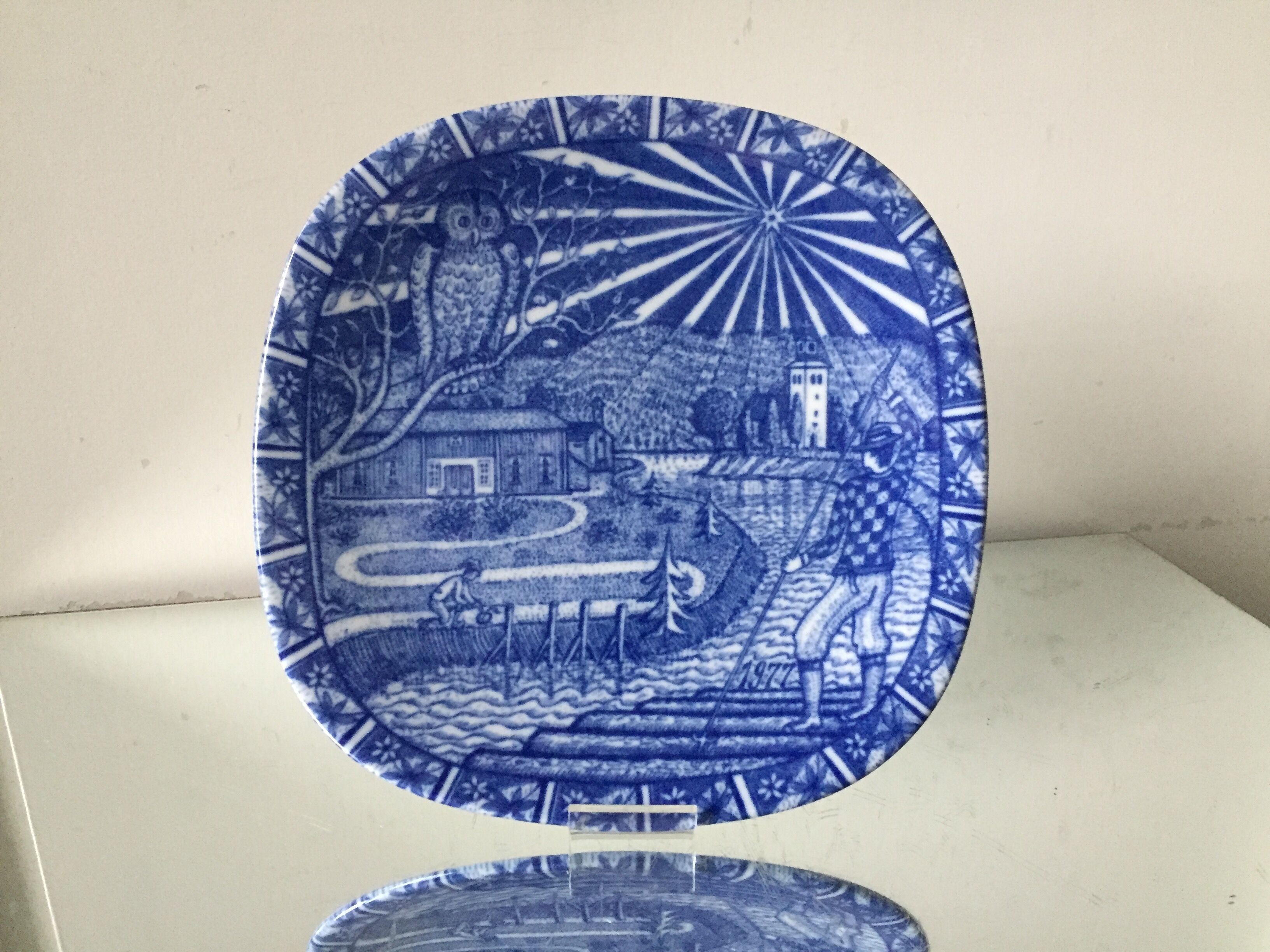 Limited edition decorative plate by Gunnar Nylund, 1977