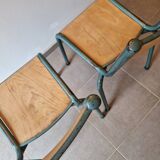 Chaises d'école