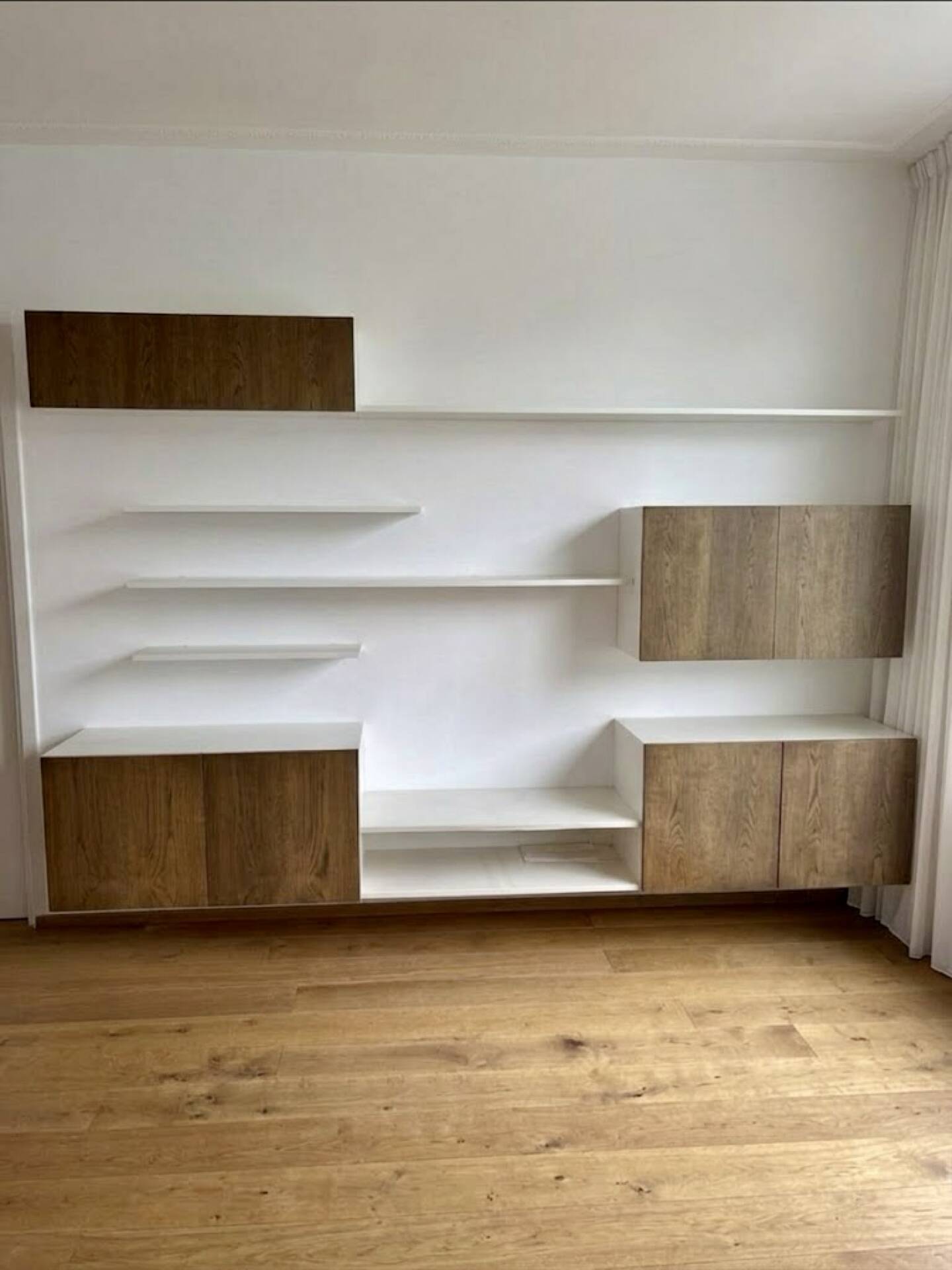 Vintage floating wall unit by Banz Bord, 1970s.