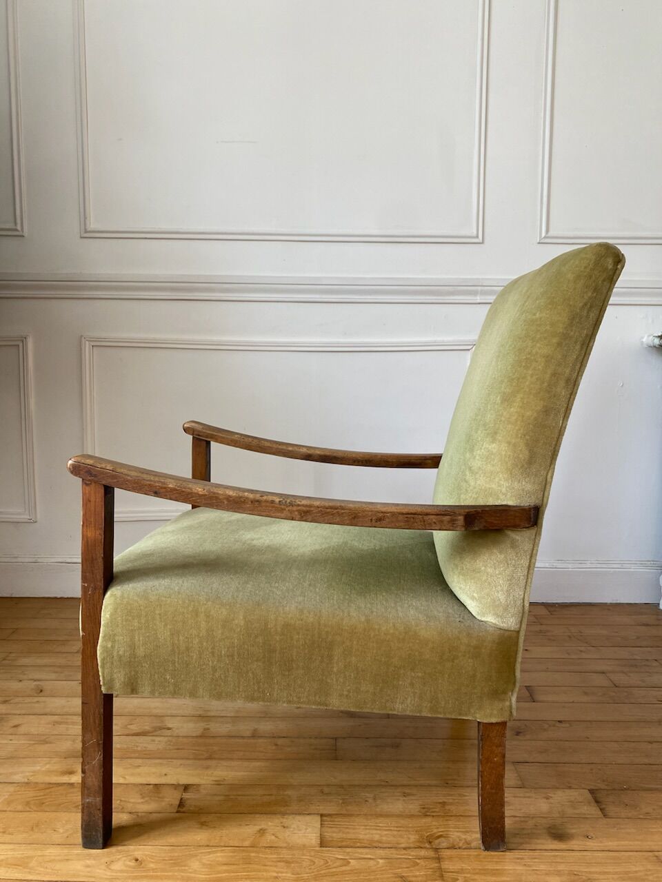 Fauteuil vintage en velours vert