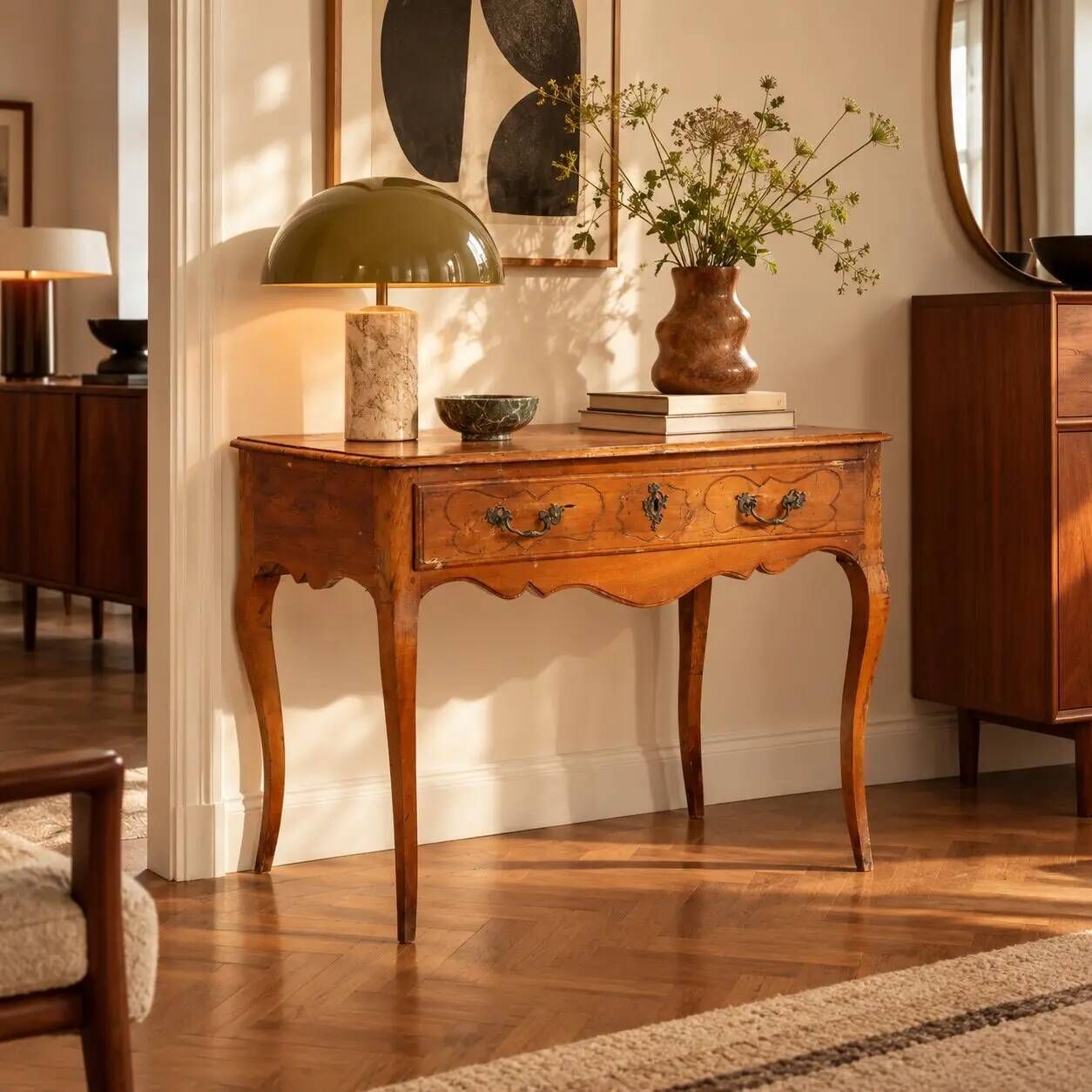 Baroque antique console in walnut and bronze, Italy, 18th century.