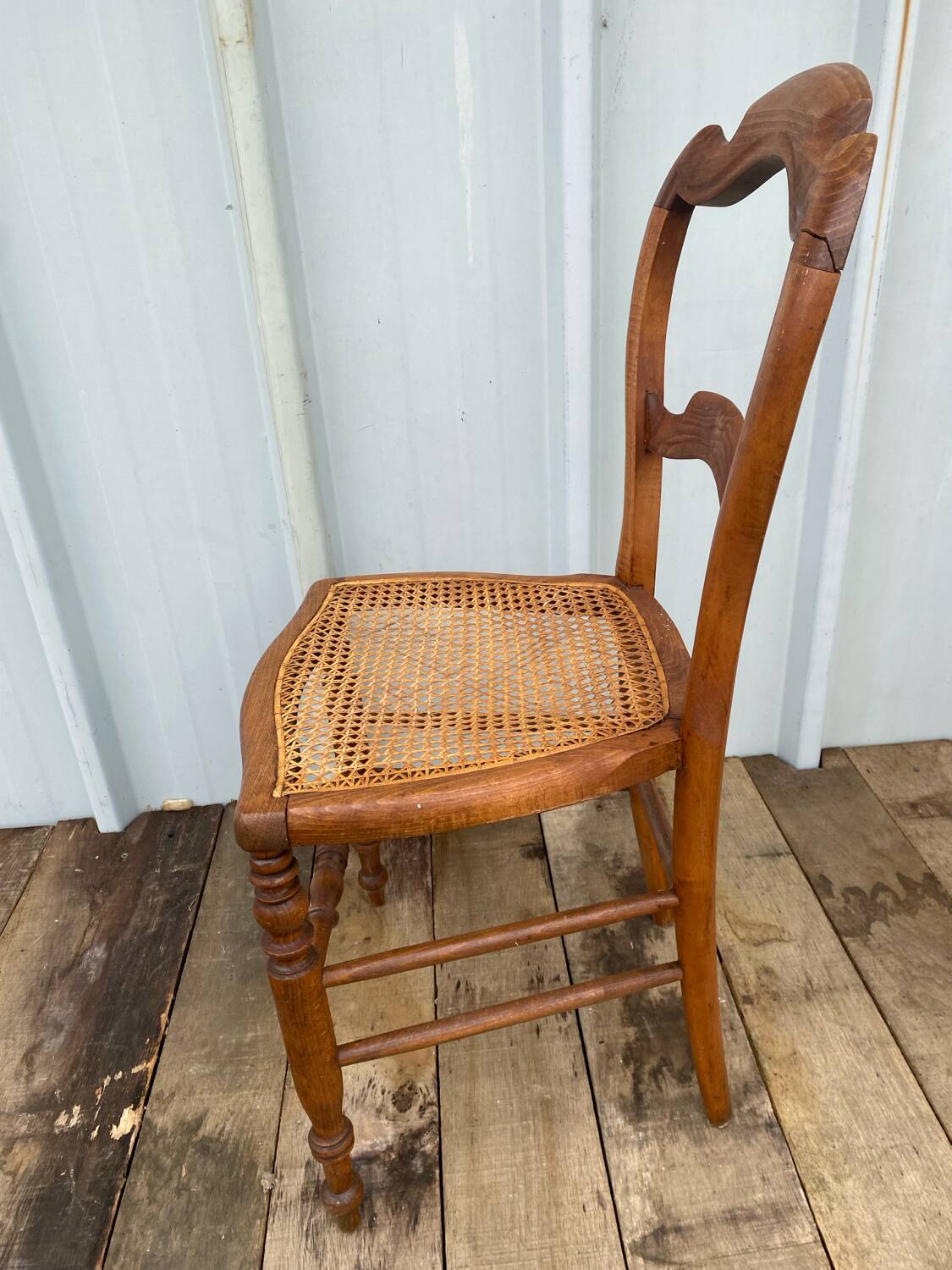 Chaise ancienne Louis Philippe bois + assise cannée vintage