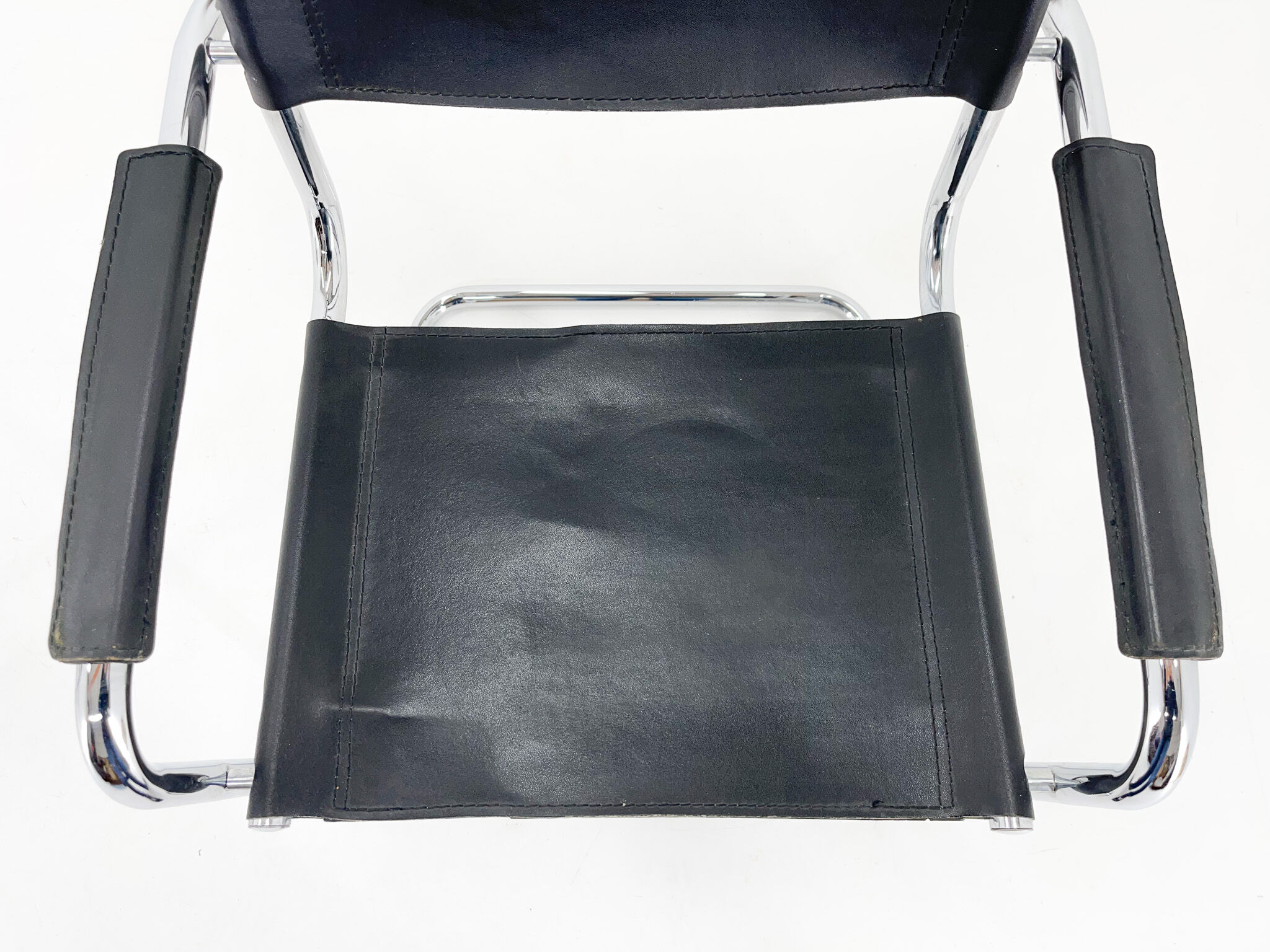 Set of two cantilever chairs, italy
