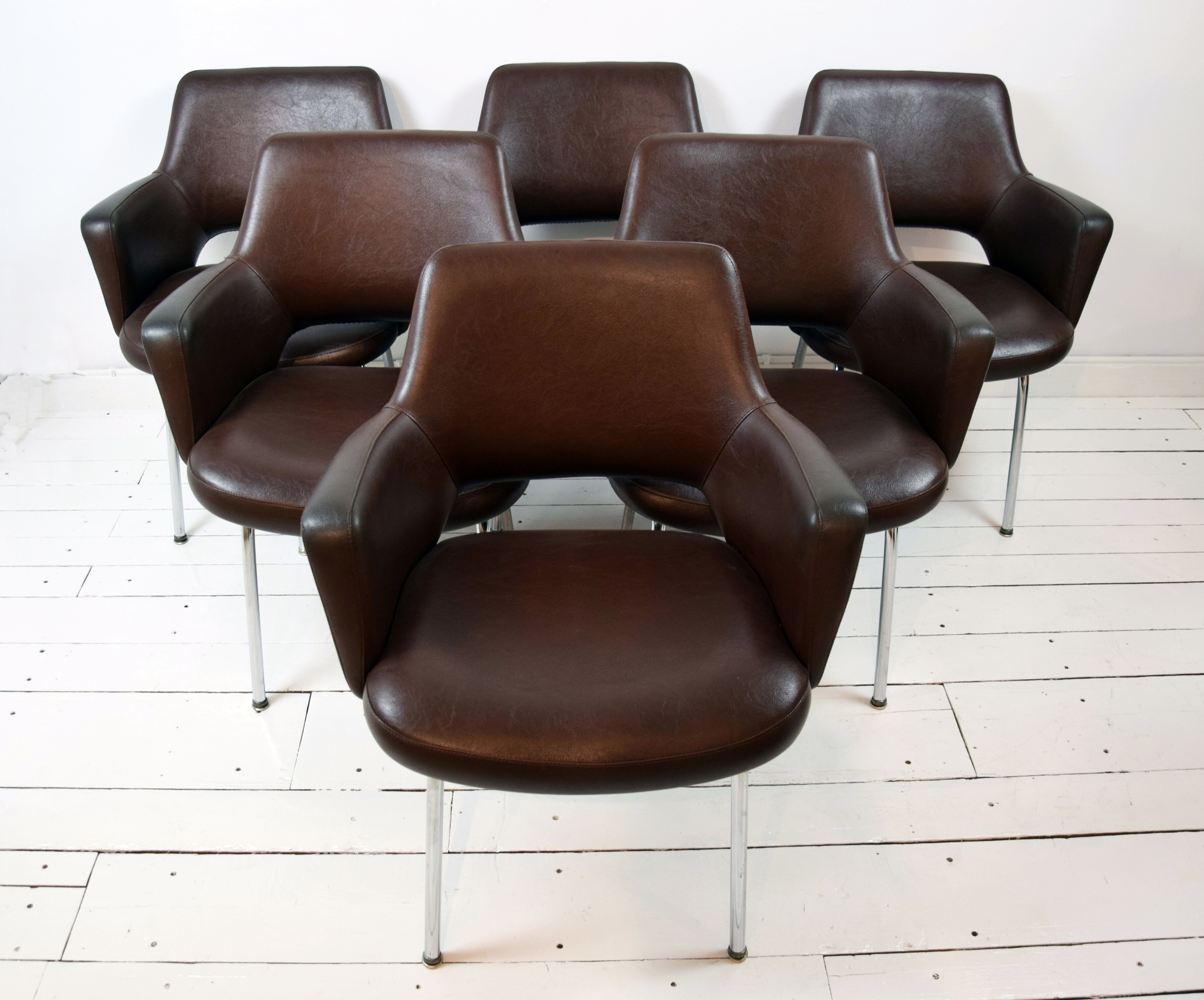 6 skai chairs