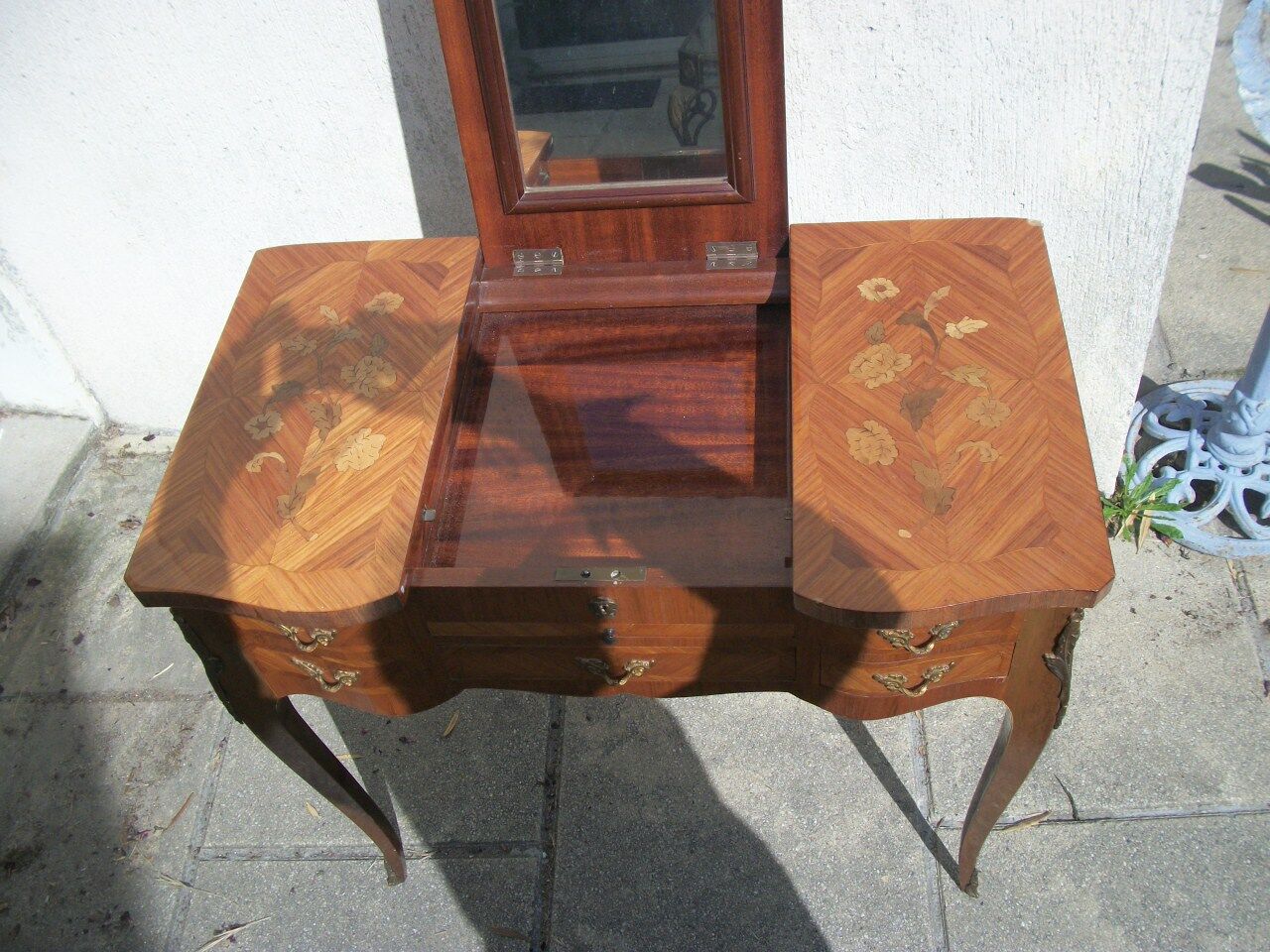 Inlaid and bronze dressing table