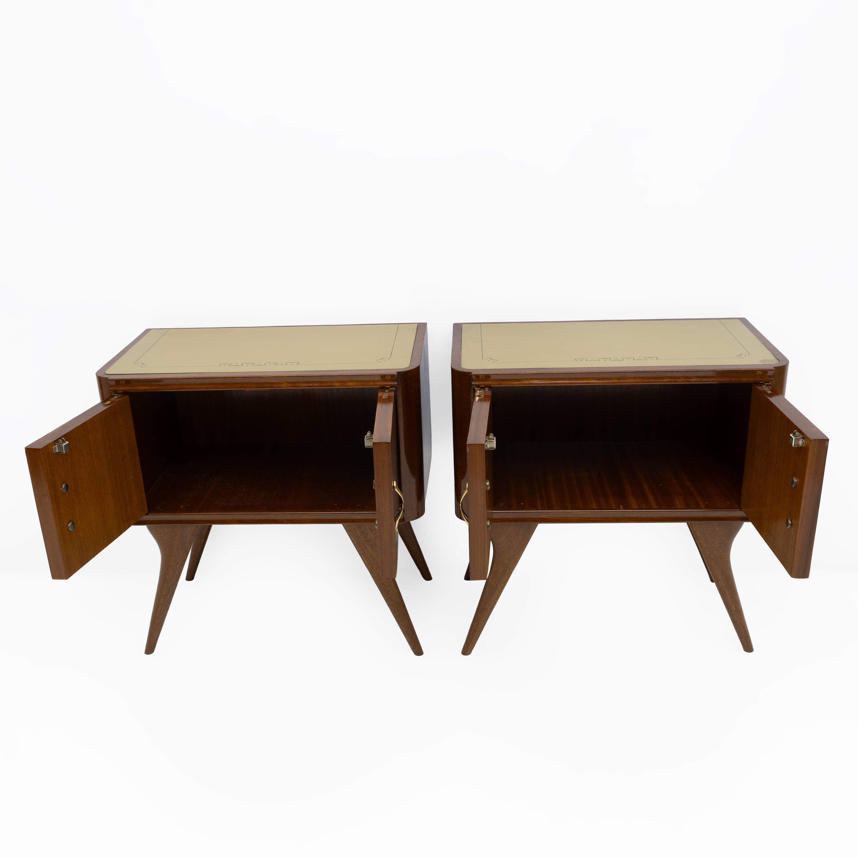 Pair of Mid-Century Modern Italian Walnut and Thuja Root Nightstands, 1950s