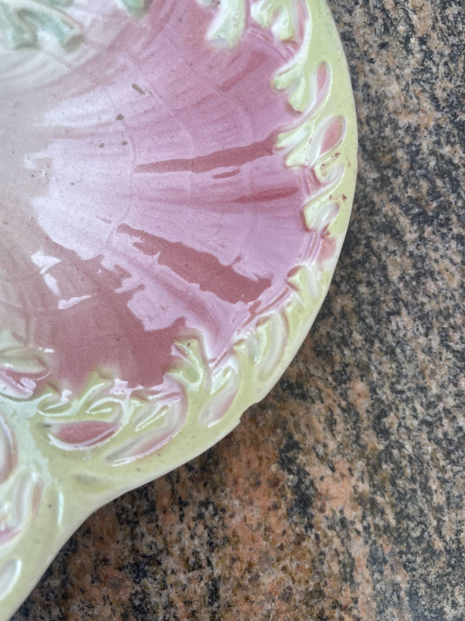 1 Kleber and Guerin oyster barbotine plate from St Clément