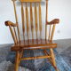 Rocking-chair fan folder