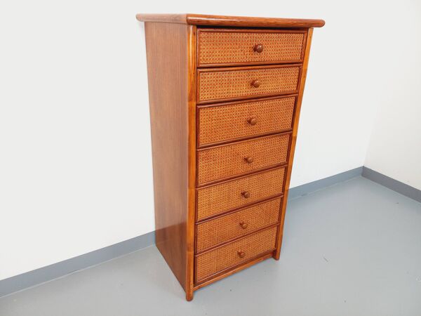 Commode chiffonnier semainier vintage en rotin, bois et cannage