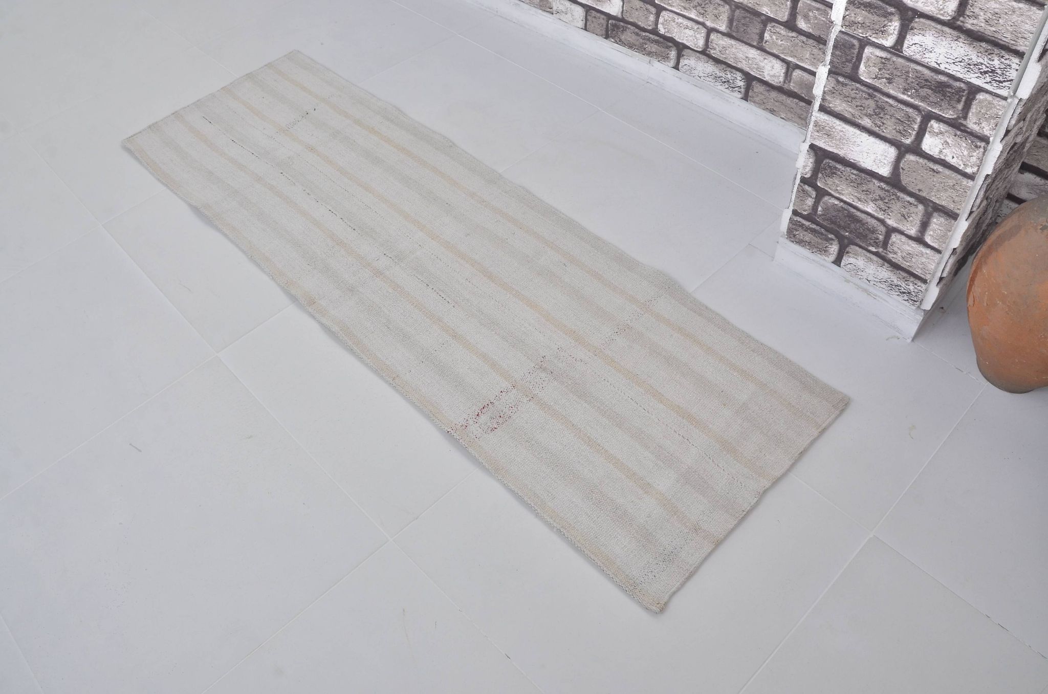Tapis Kilim en chanvre vintage neutre blanc sku3799