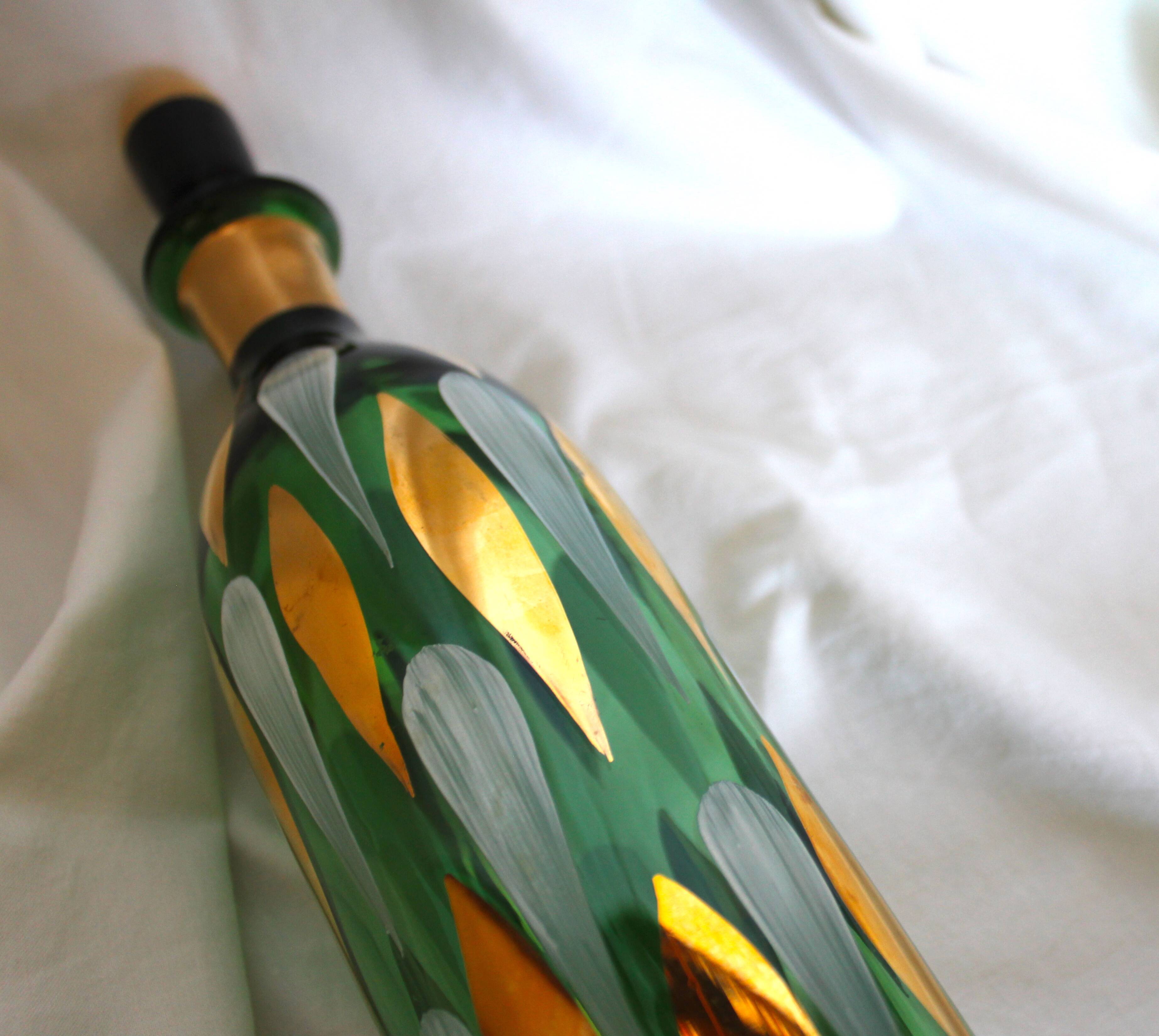 Set carafe and glasses