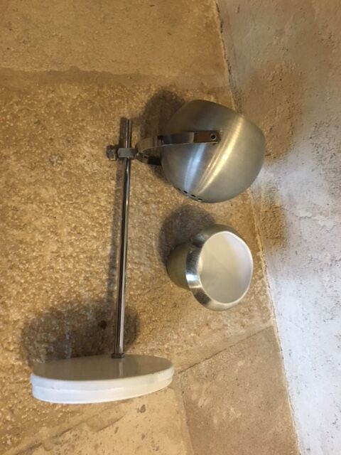 Vintage metal ball lamp