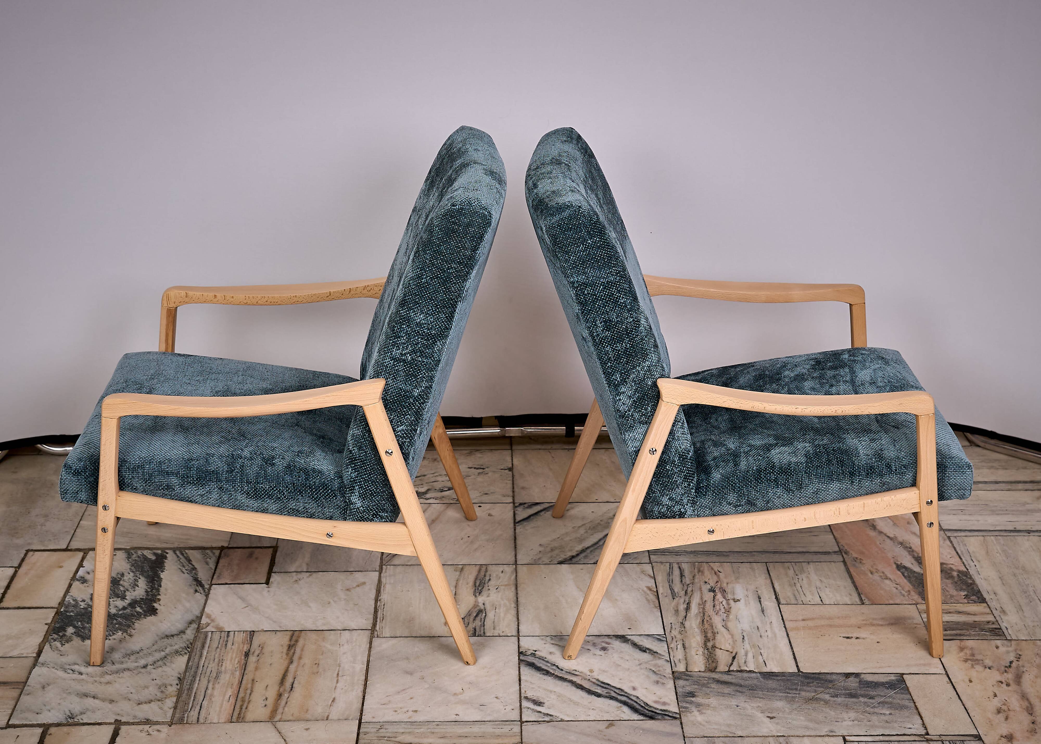 Set of 4 armchairs designed by J. Jiroutek, TON Czechoslovakia, 1960s