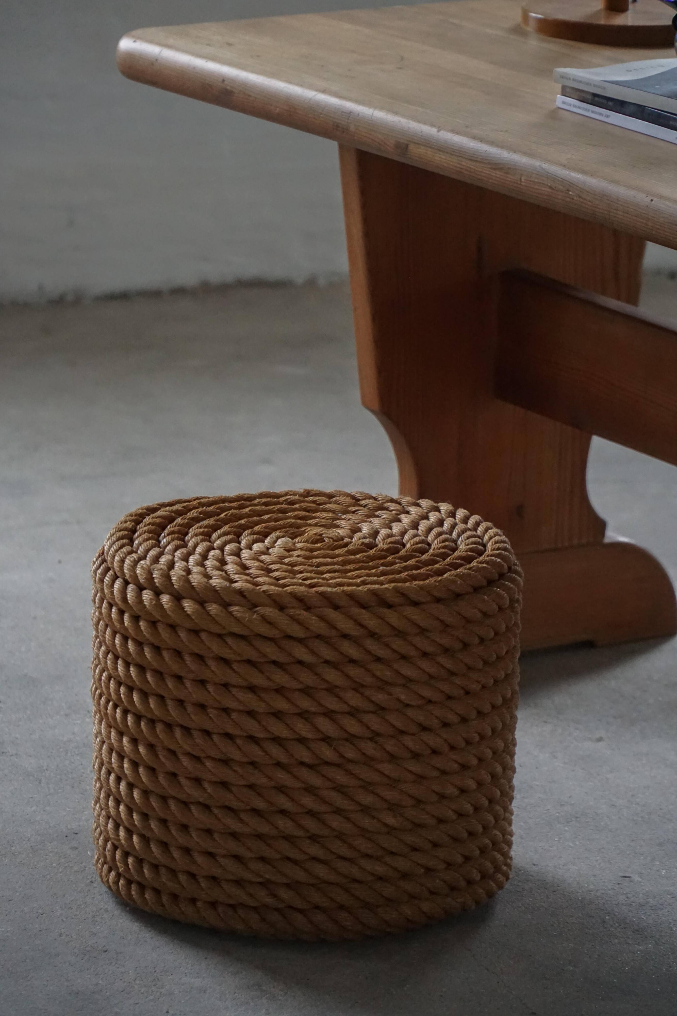 Side table / Ottoman in cord in modern French style from the late 20th century, 1980s.