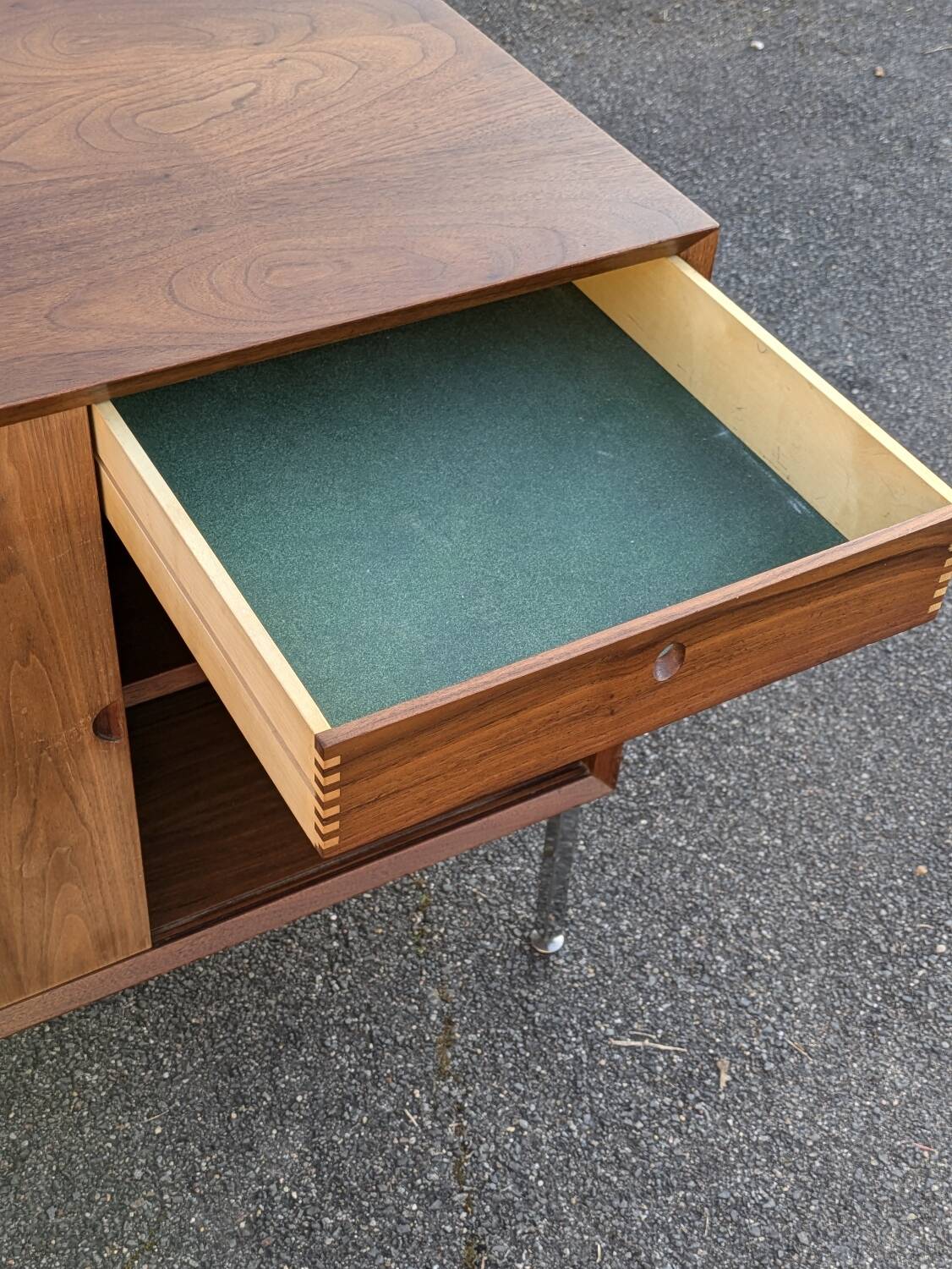 Vintage teak sideboard attributed to Poul Cadovius.