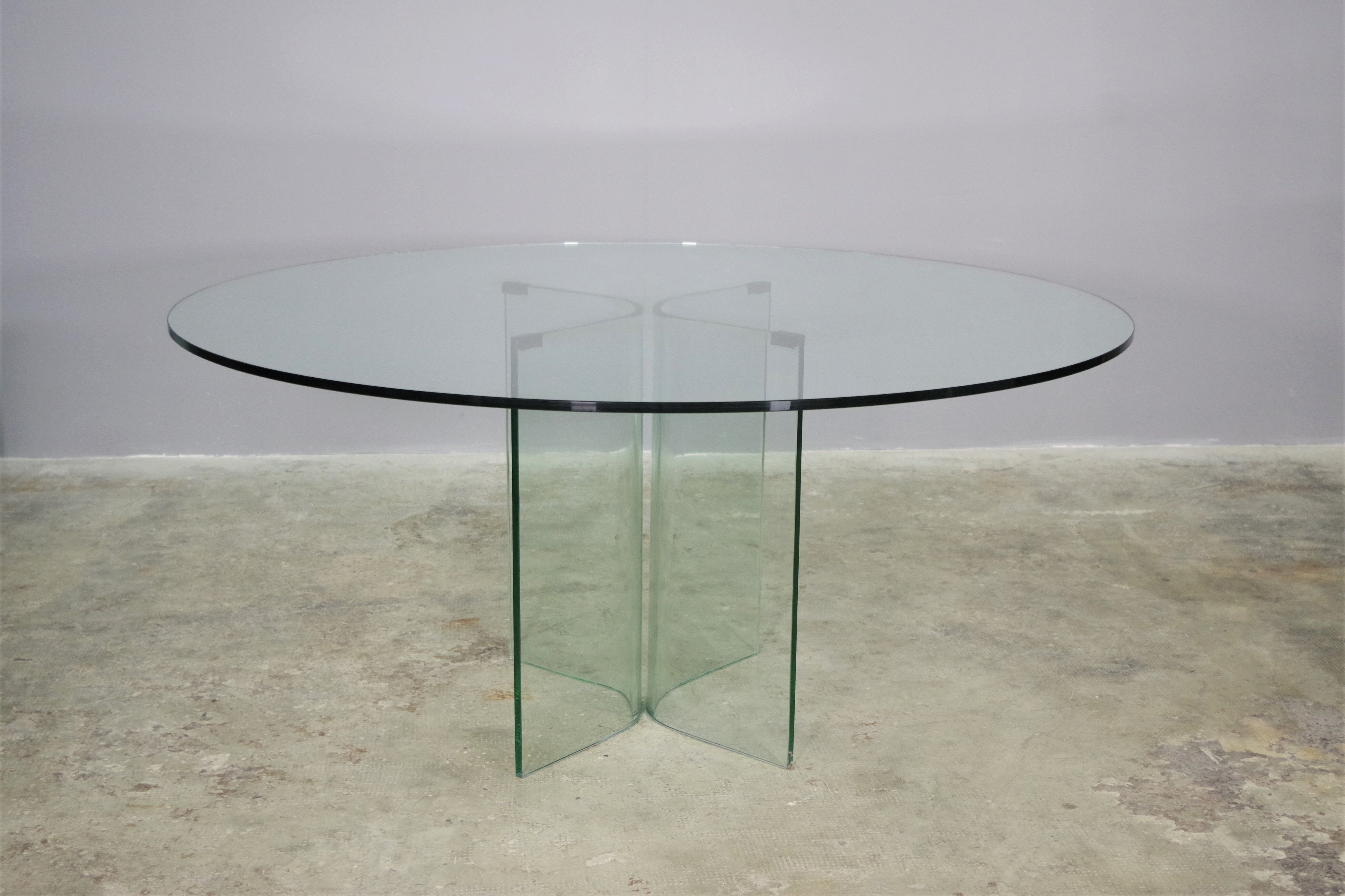 Round tempered glass table, 80s