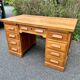 Petit bureau à caissons américain meuble ancien bois art décoratif deco années 50 indus métier atelier administration