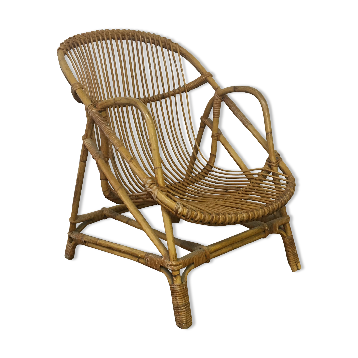Rattan shell armchair
