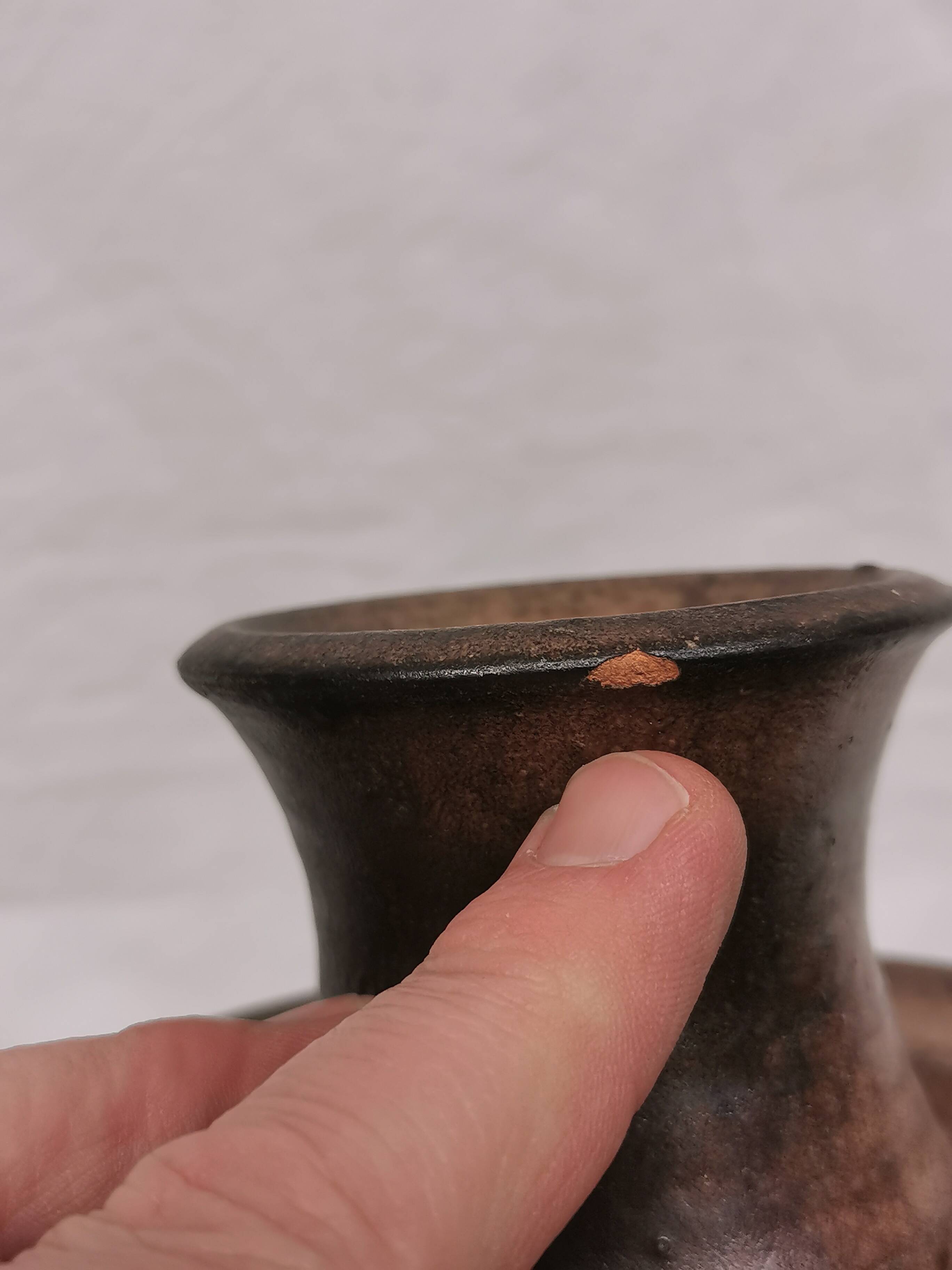 Grand bougeoir / fontaine , céramique signée jean marais