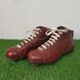 Paire de chaussures rugby sport vintage