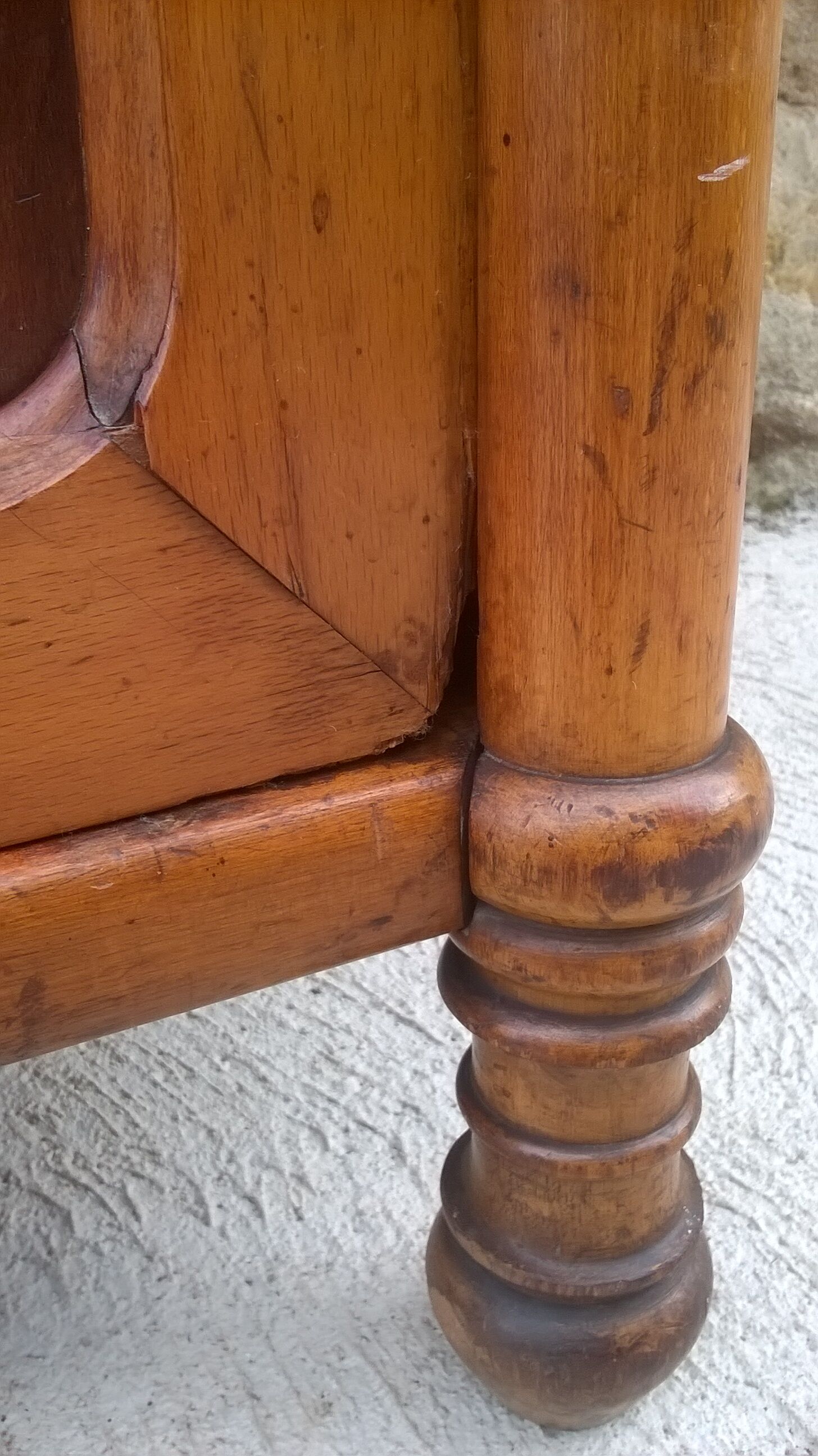 Wardrobe style napoleon III 1900