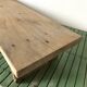 Tabouret bas long en bois